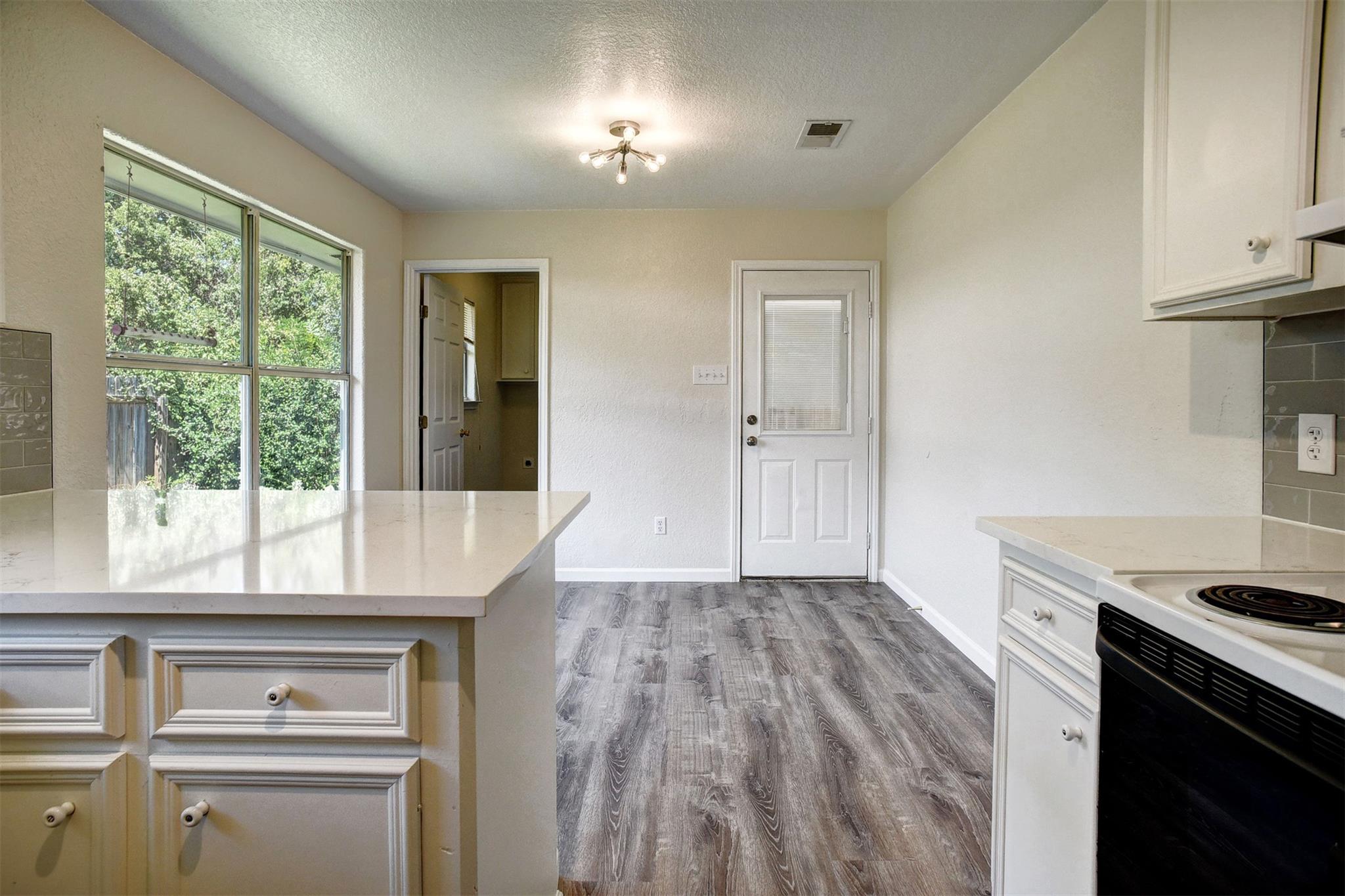 201 Maynard St, Bastrop, TX 78602