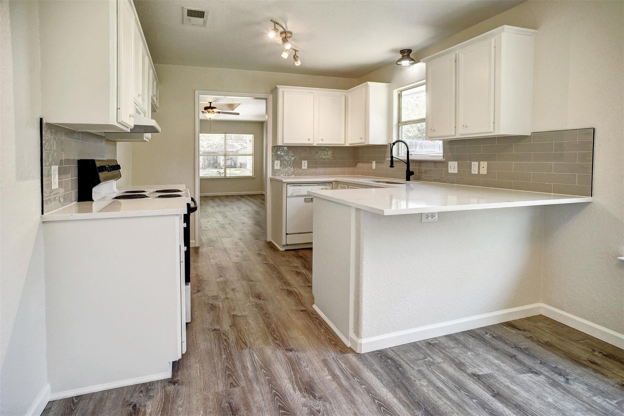 201 Maynard St, Bastrop, TX 78602