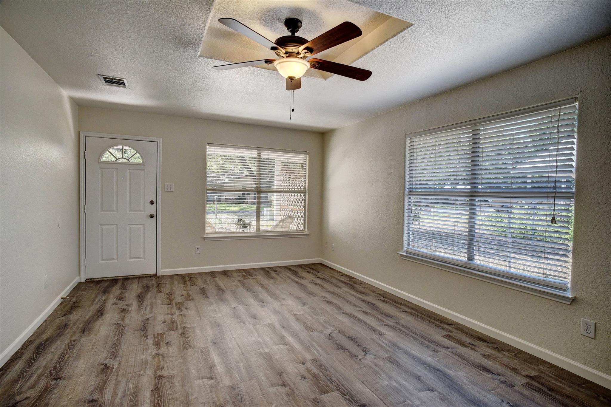 201 Maynard St, Bastrop, TX 78602