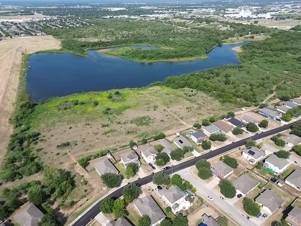 117 Waterloo Dr, Kyle, TX 78640