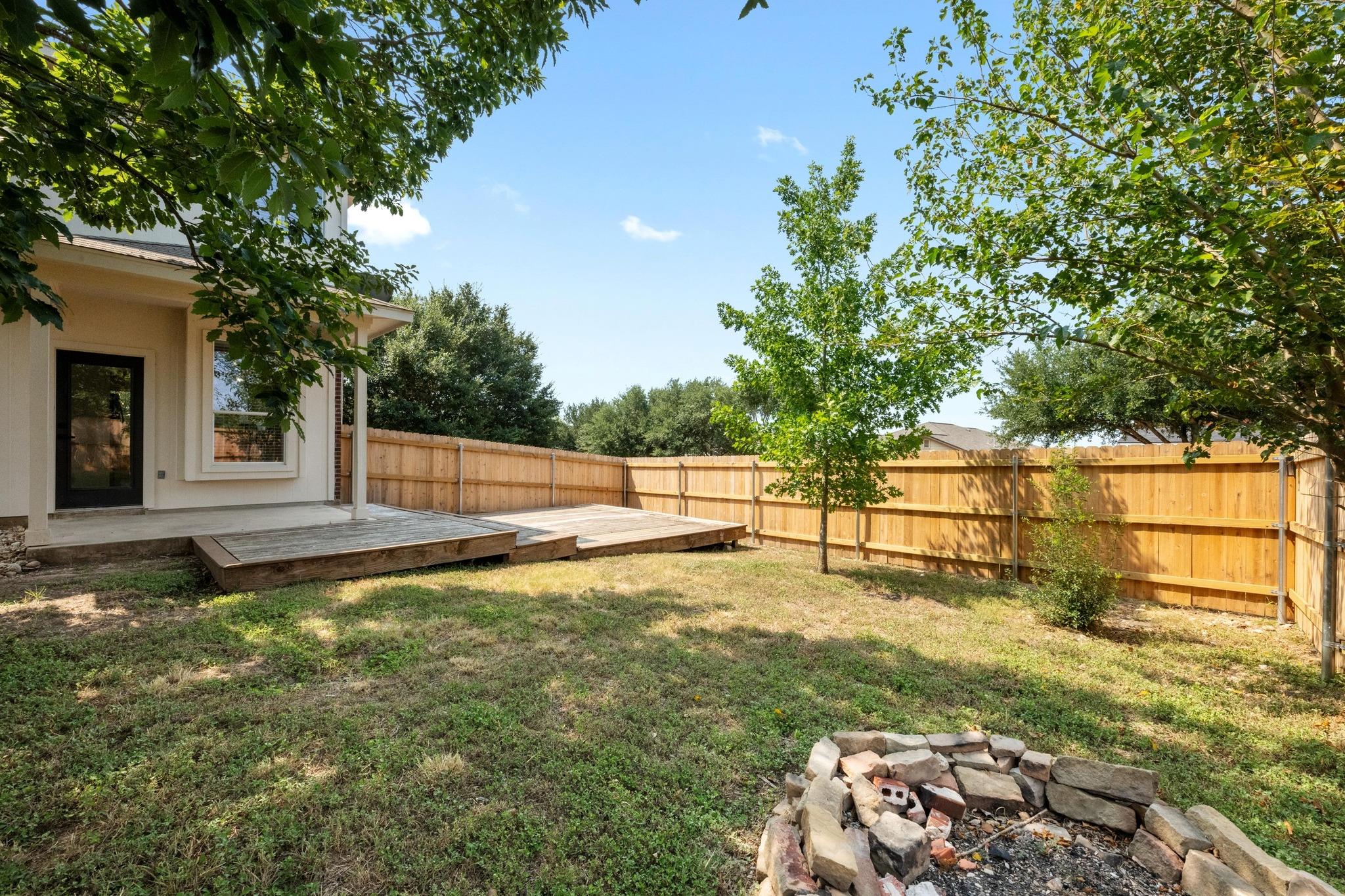 117 Waterloo Dr, Kyle, TX 78640