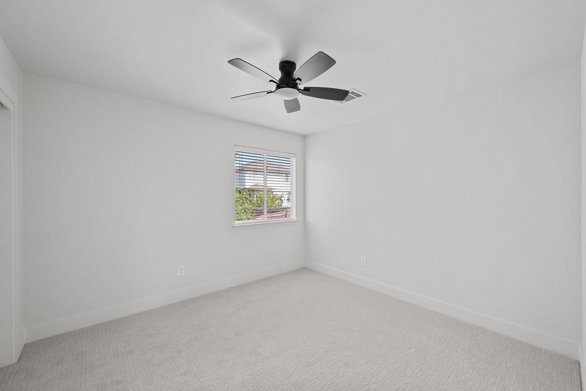 117 Waterloo Dr, Kyle, TX 78640