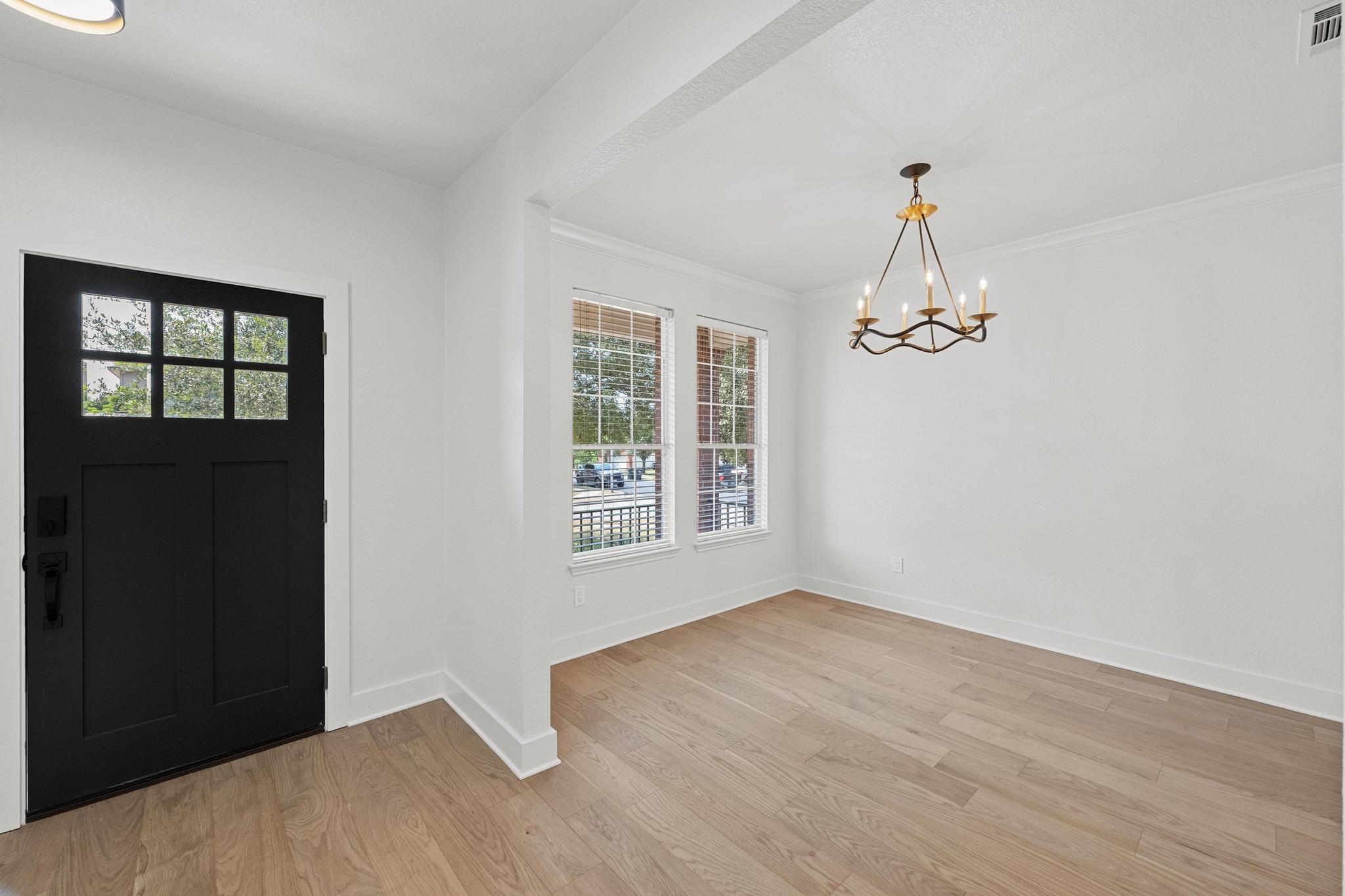 117 Waterloo Dr, Kyle, TX 78640