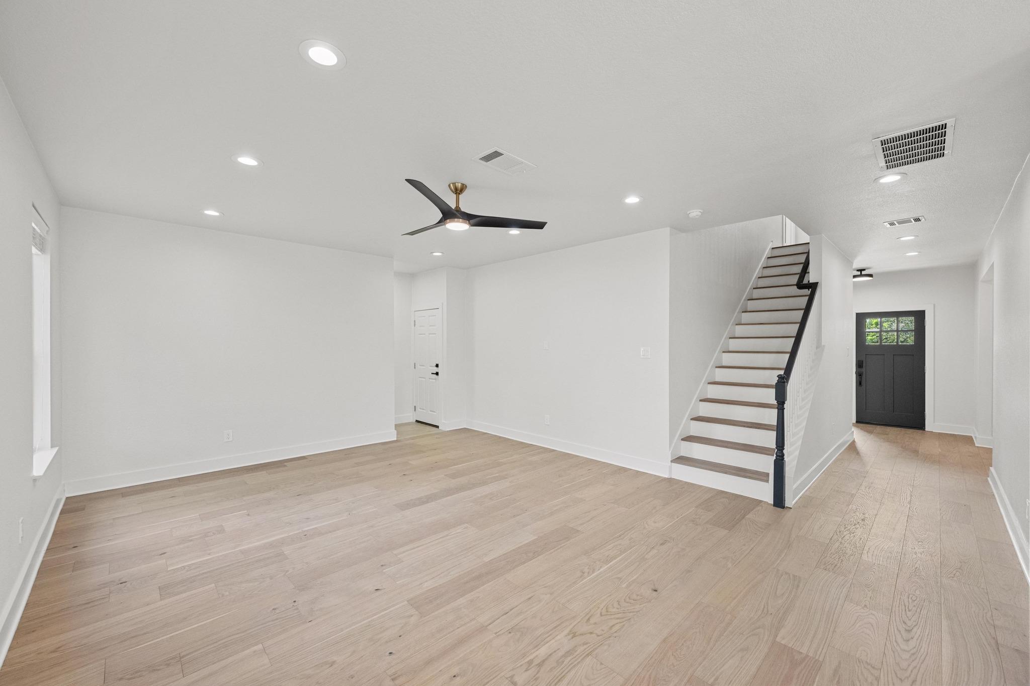 117 Waterloo Dr, Kyle, TX 78640