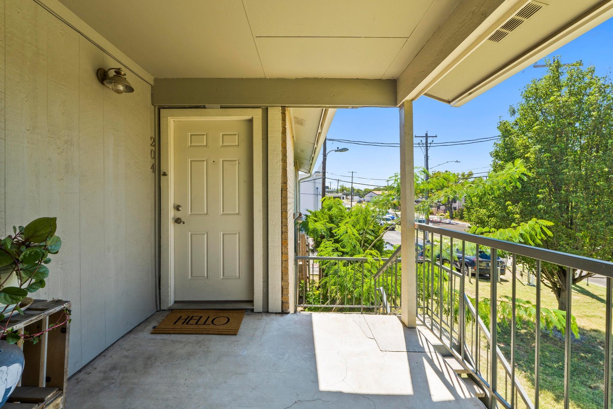 2450 Ashdale Dr # A204, Austin, TX 78757