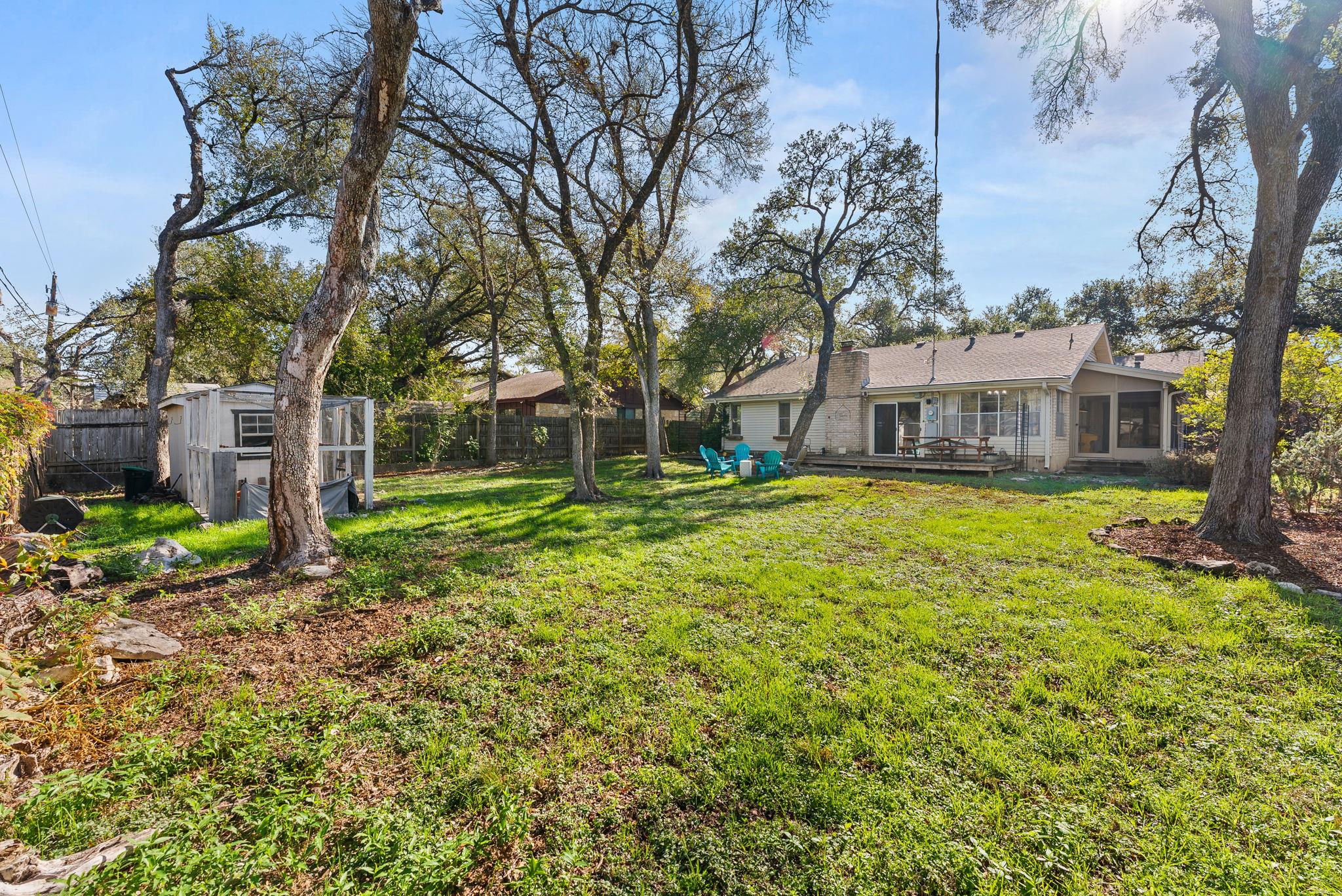 9424 Shady Oaks Dr, Austin, TX 78729