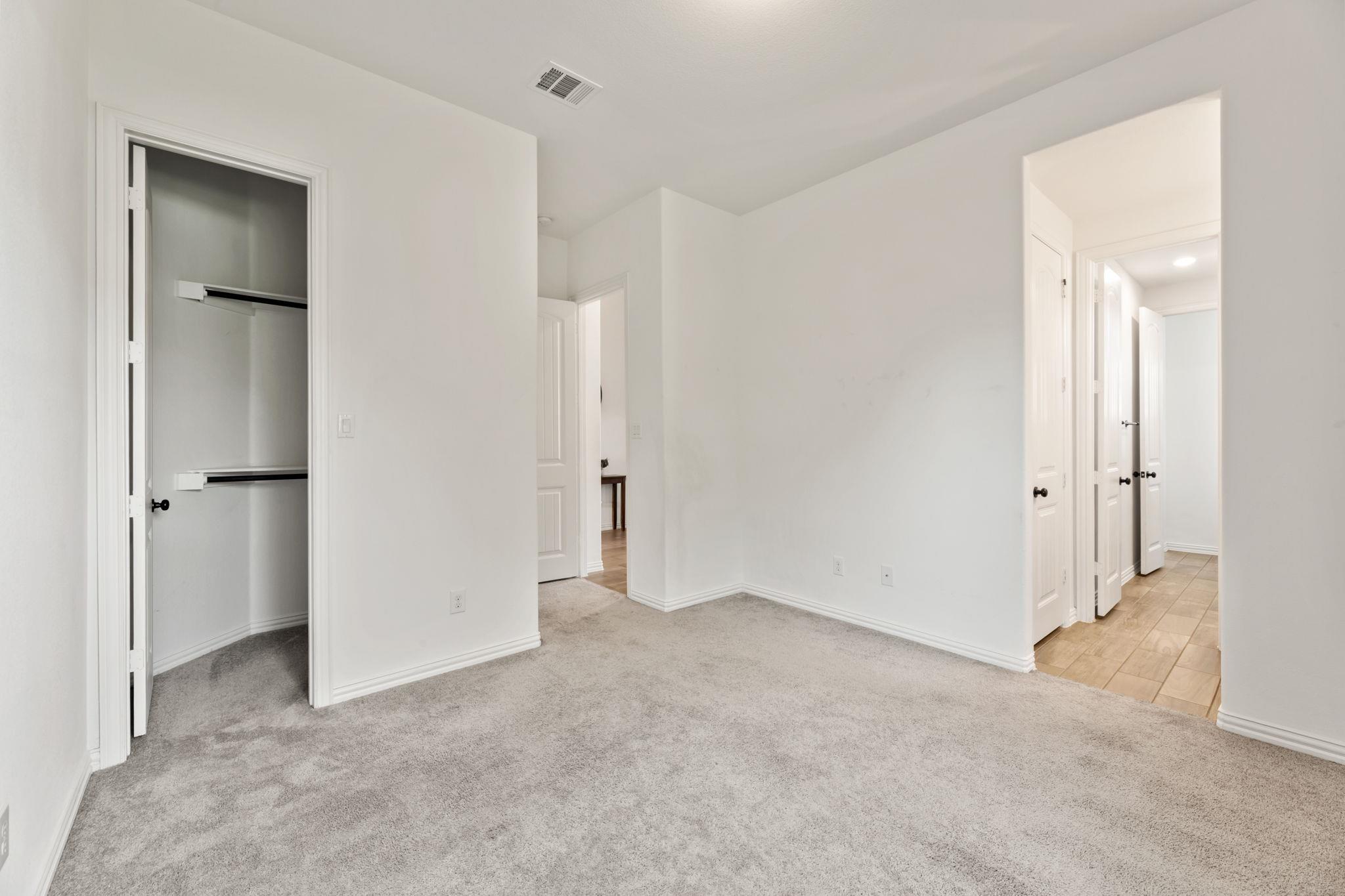 4700 Topacio Dr, Spicewood, TX 78669