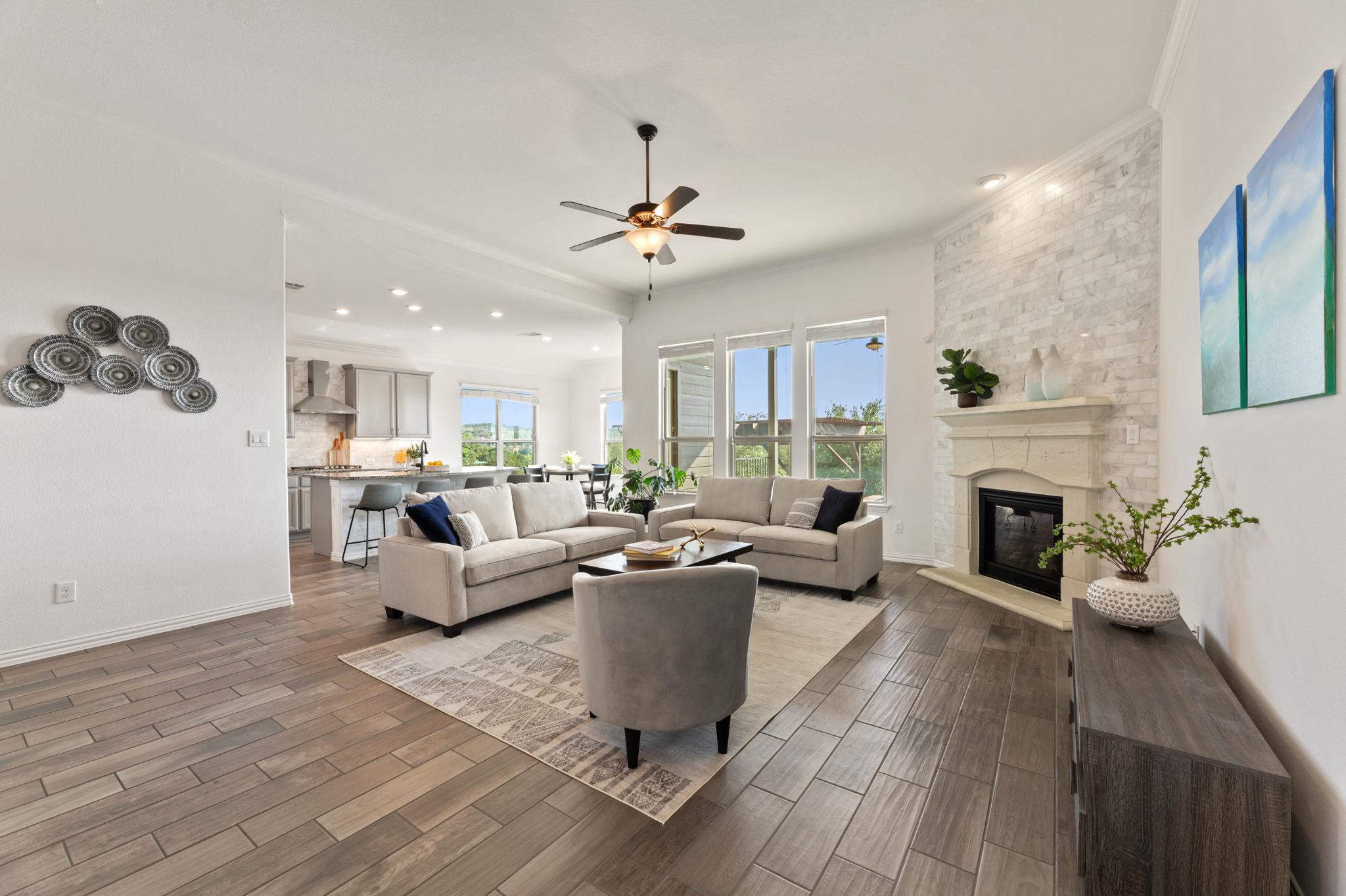 4700 Topacio Dr, Spicewood, TX 78669