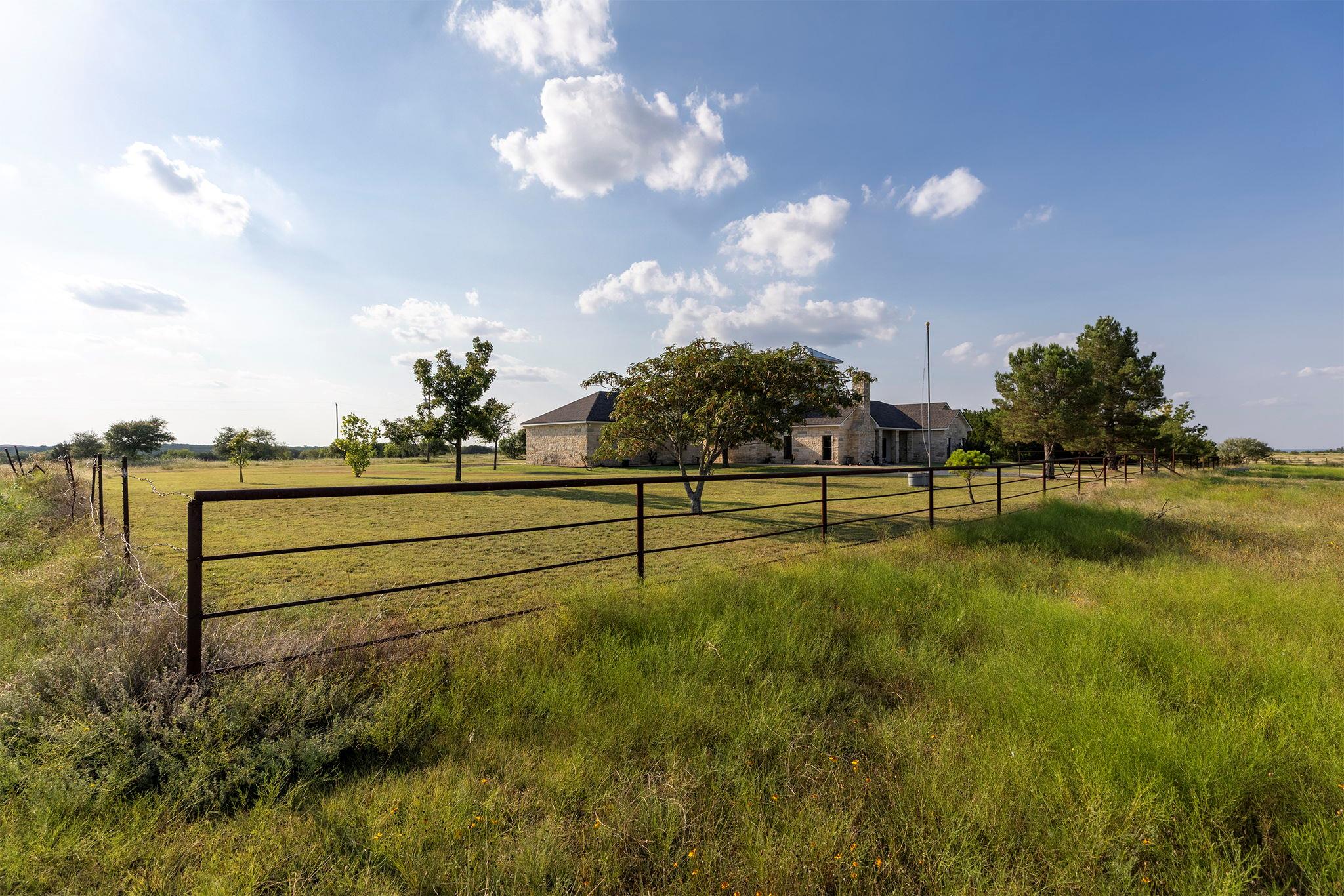 1140 County Road 130, Gatesville, TX 76528