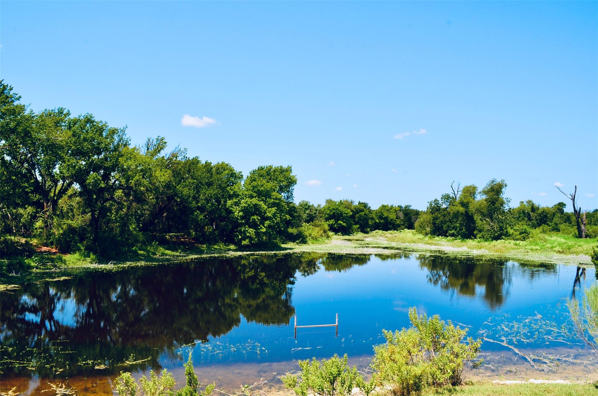 8060 County Road 210 Rd, Bertram, TX 78605