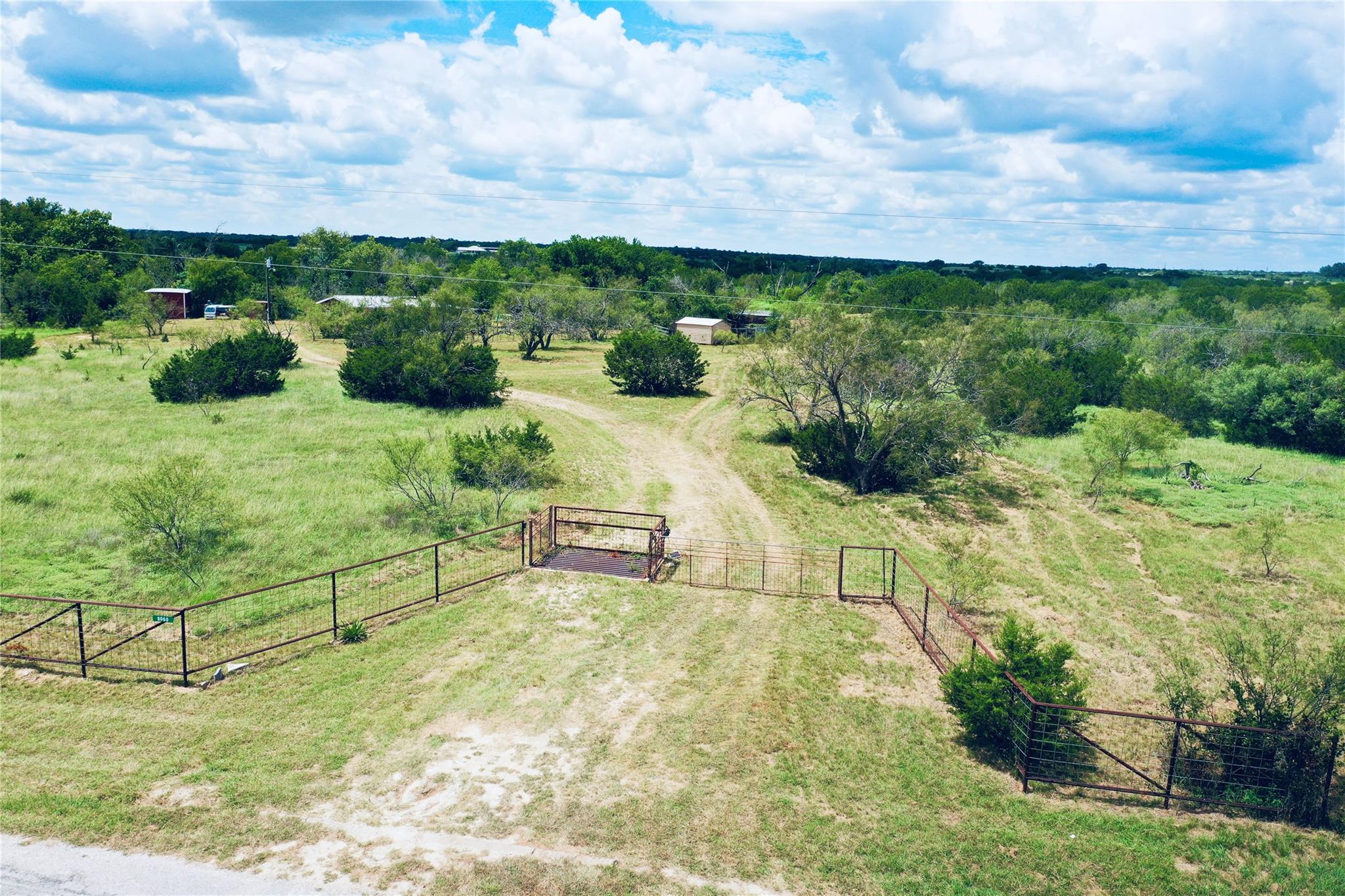 8060 County Road 210 Rd, Bertram, TX 78605