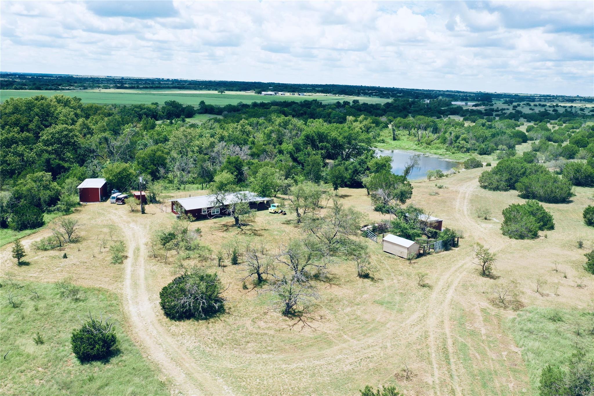 8060 County Road 210 Rd, Bertram, TX 78605
