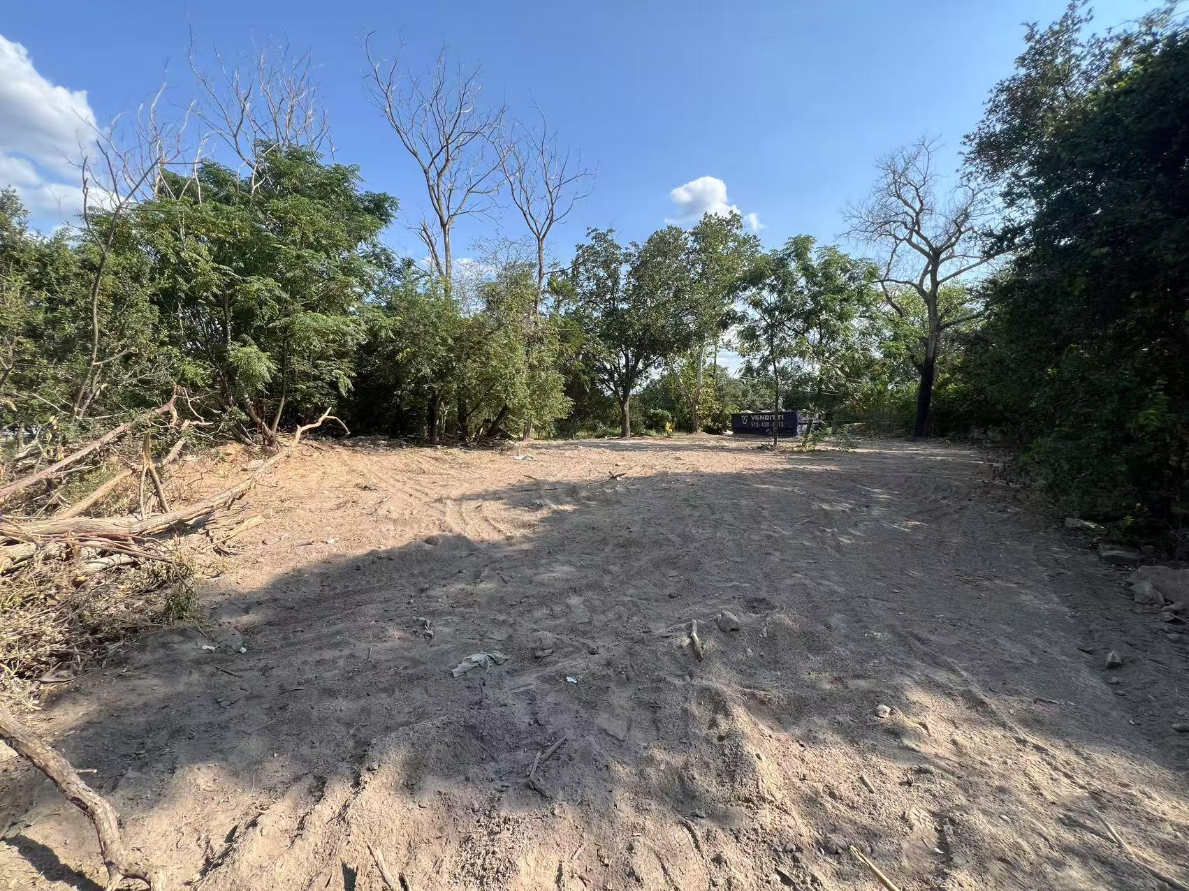 11014 W Lake Terrace Dr, Jonestown, TX 78645