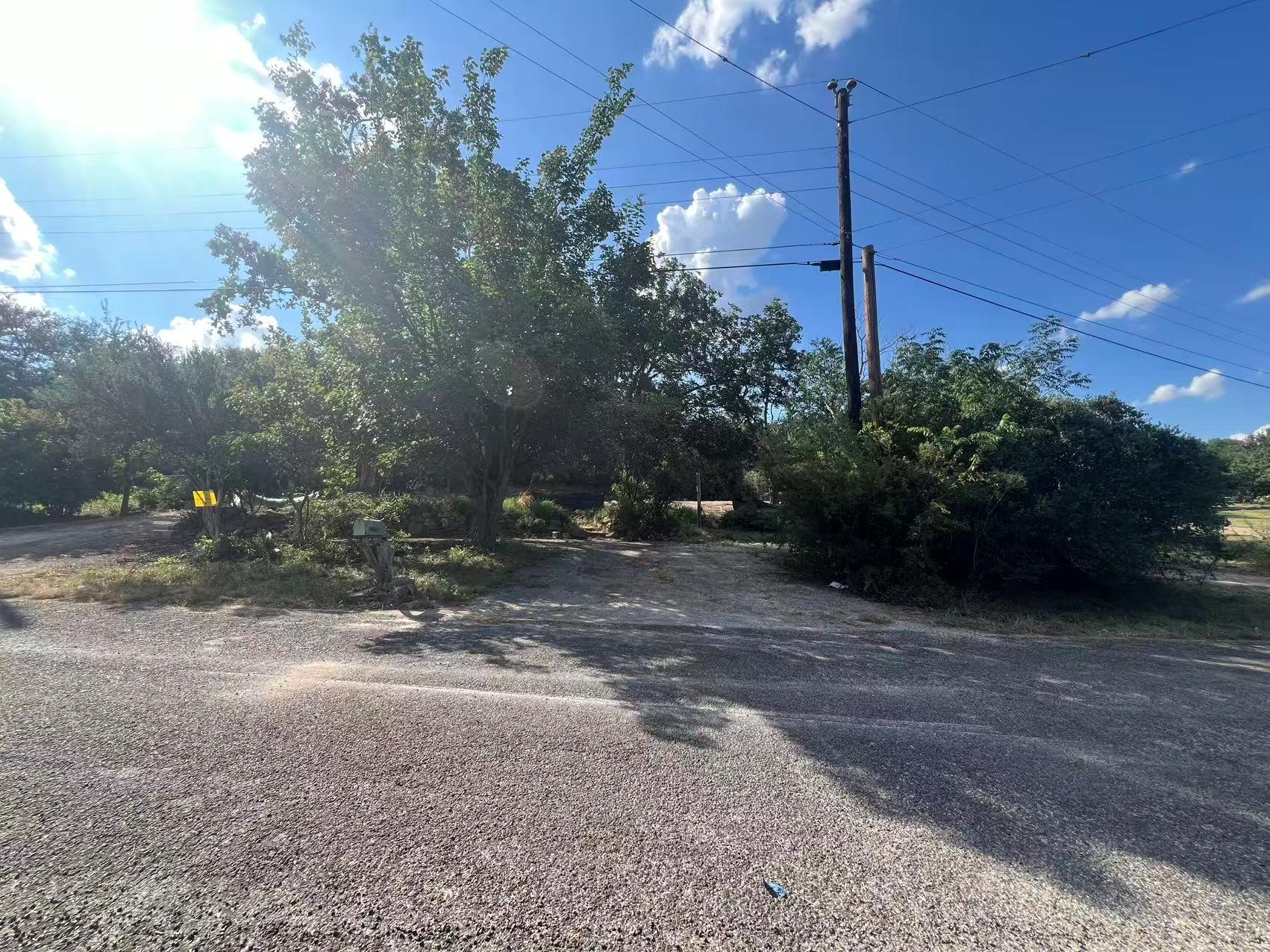 11014 W Lake Terrace Dr, Jonestown, TX 78645