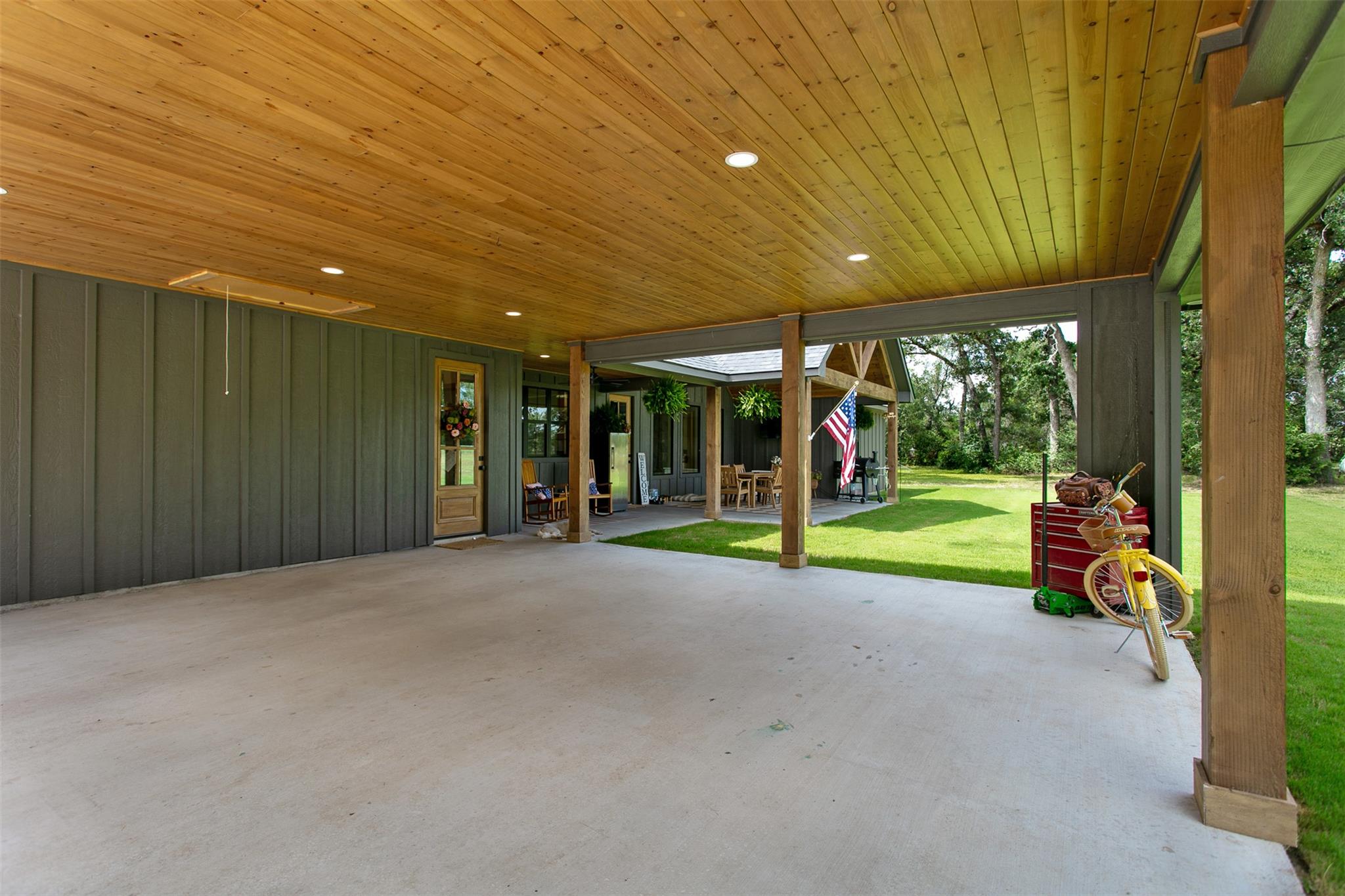 10464 County Road 244, Caldwell, TX 77836