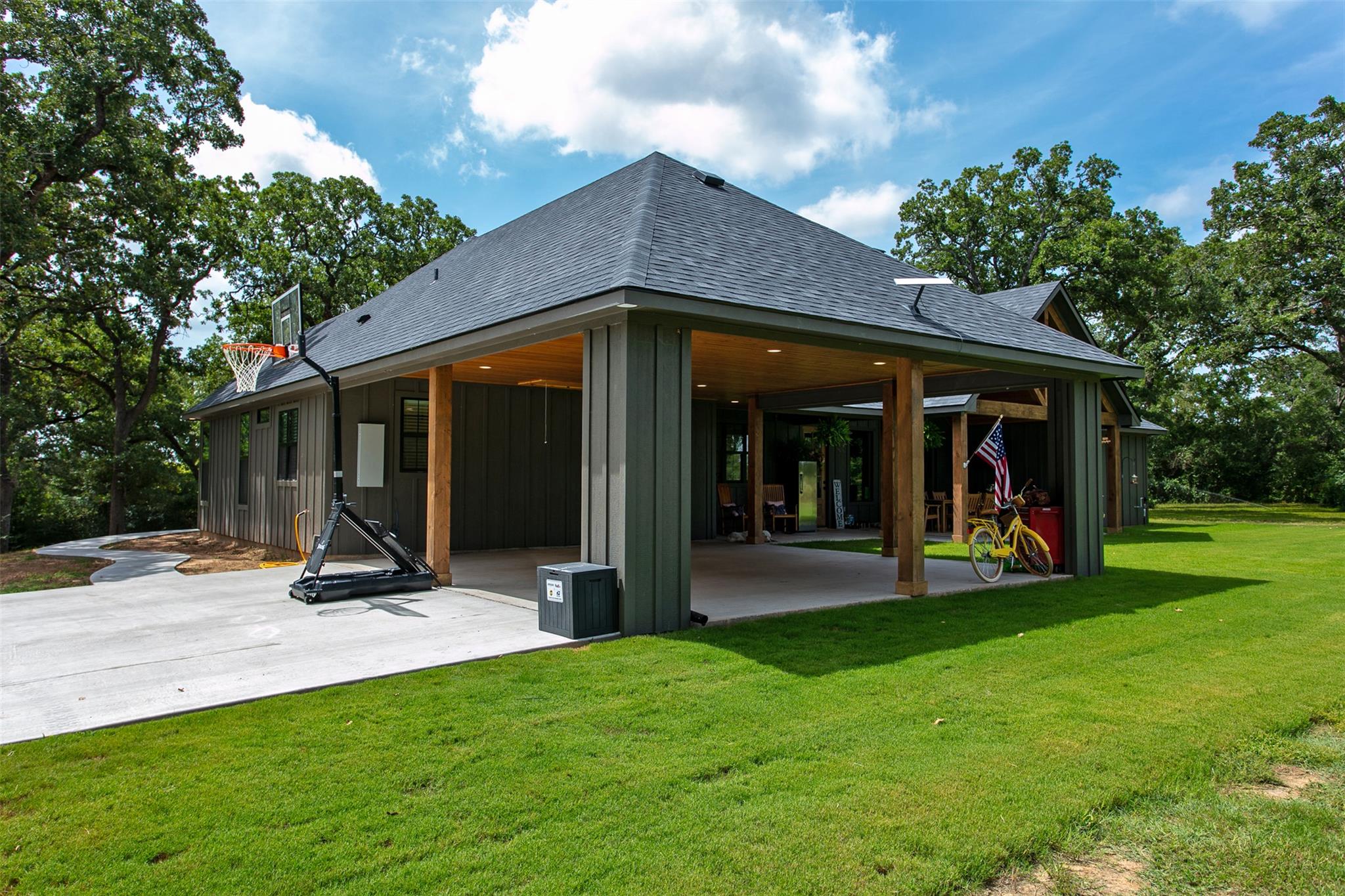 10464 County Road 244, Caldwell, TX 77836