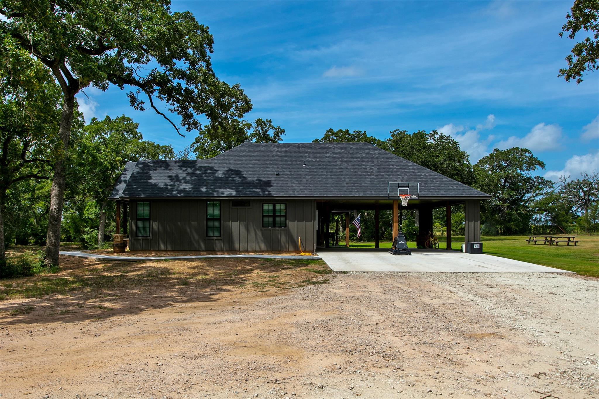 10464 County Road 244, Caldwell, TX 77836