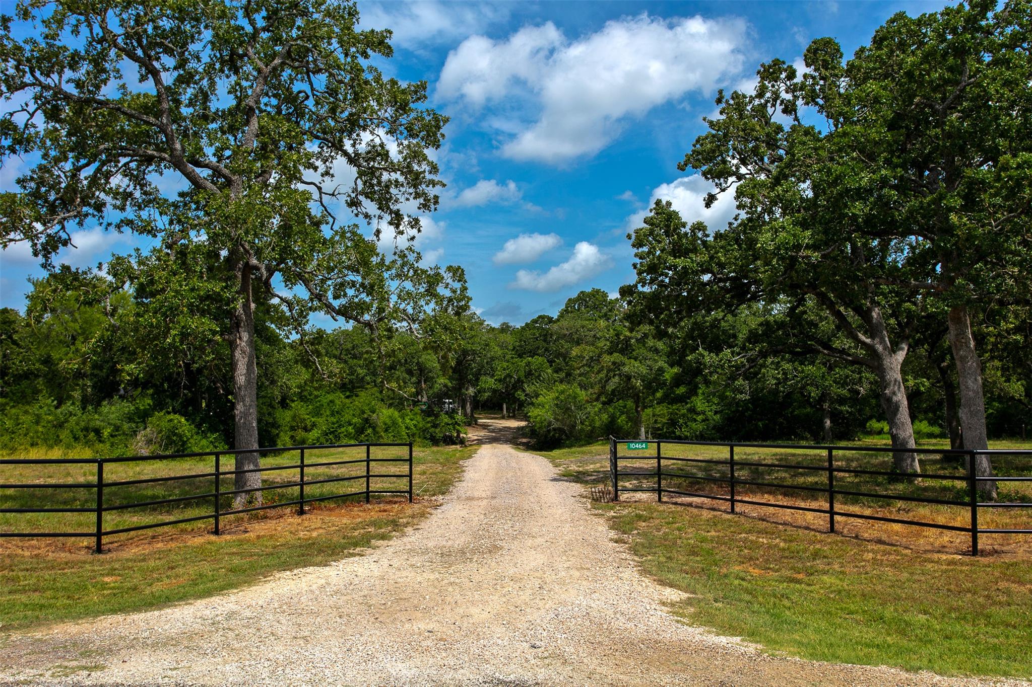 10464 County Road 244, Caldwell, TX 77836