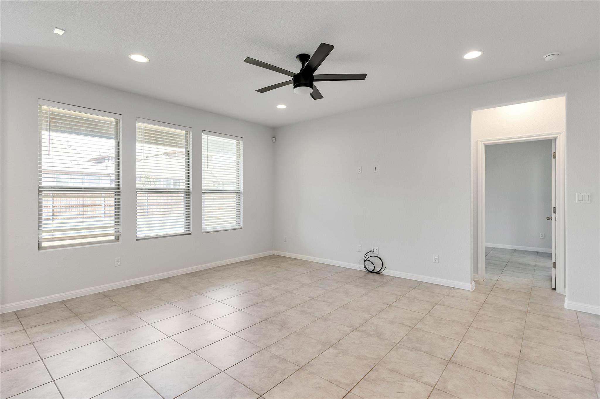 6408 Golden Bough Ln, Pflugerville, TX 78660