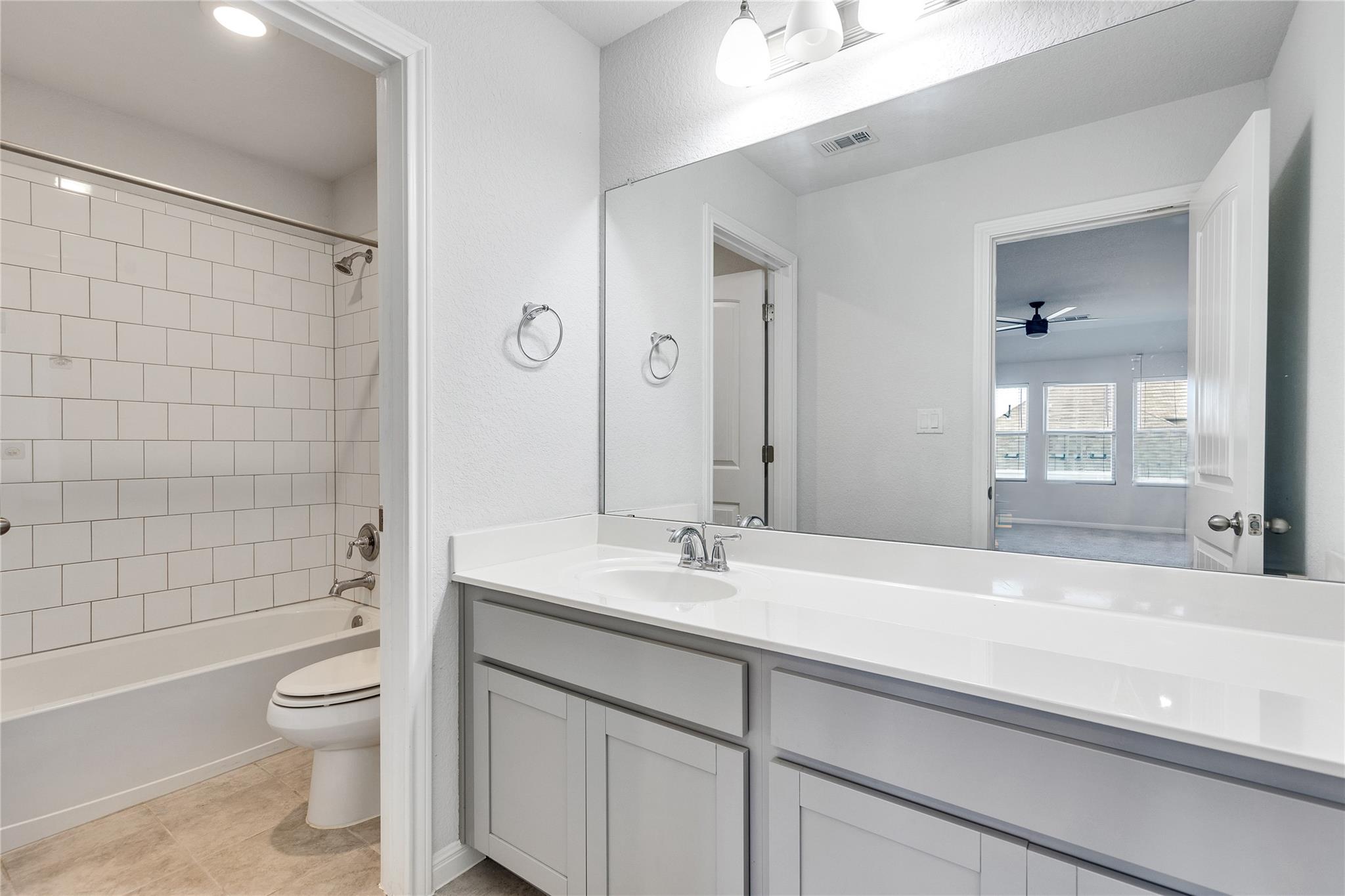 6408 Golden Bough Ln, Pflugerville, TX 78660