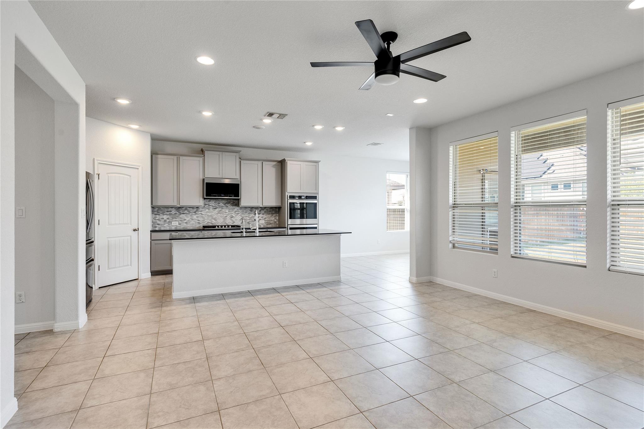 6408 Golden Bough Ln, Pflugerville, TX 78660