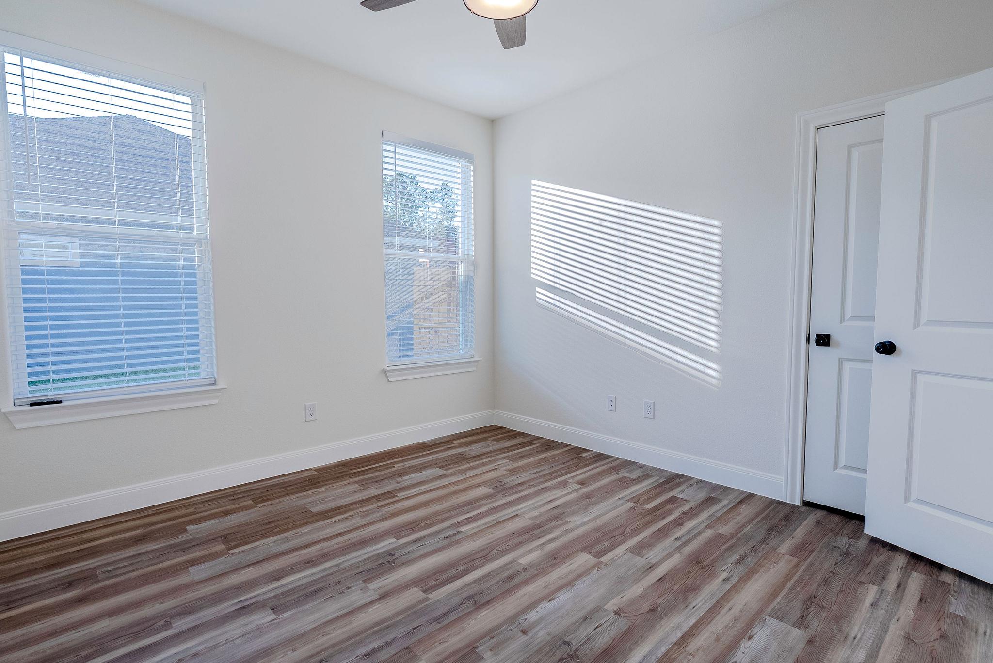 125 Callie St, Smithville, TX 78957