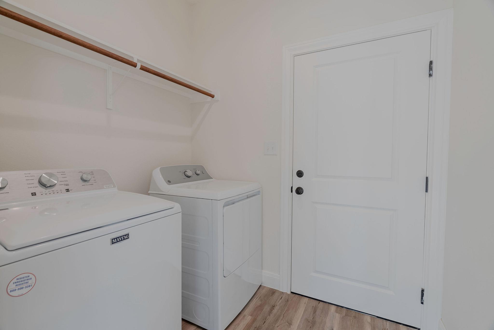 125 Callie St, Smithville, TX 78957