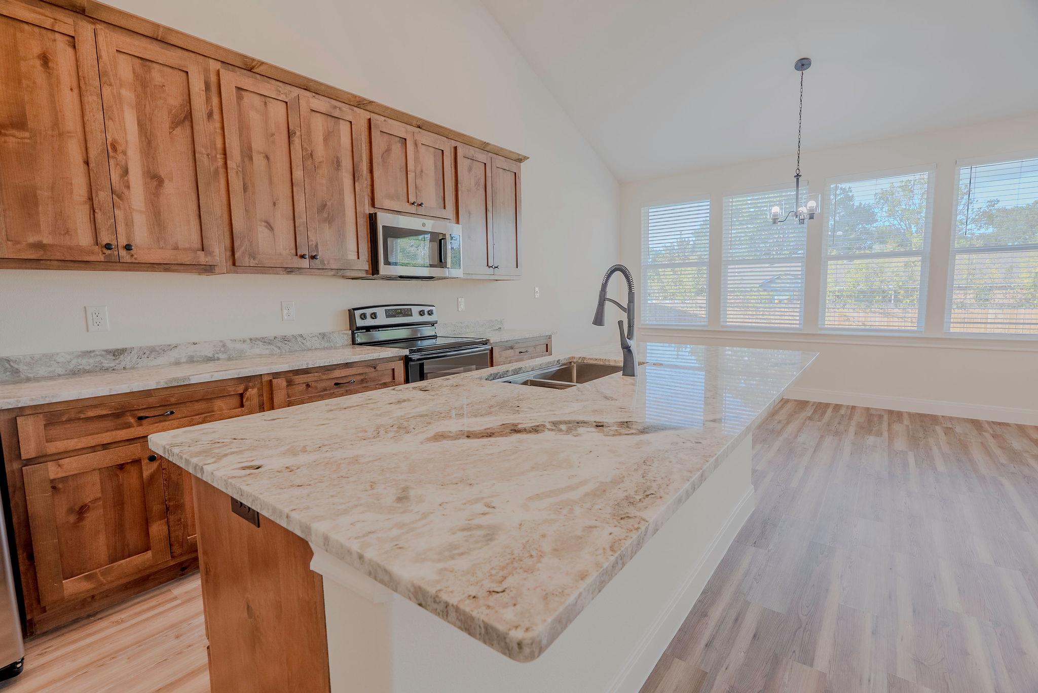 125 Callie St, Smithville, TX 78957