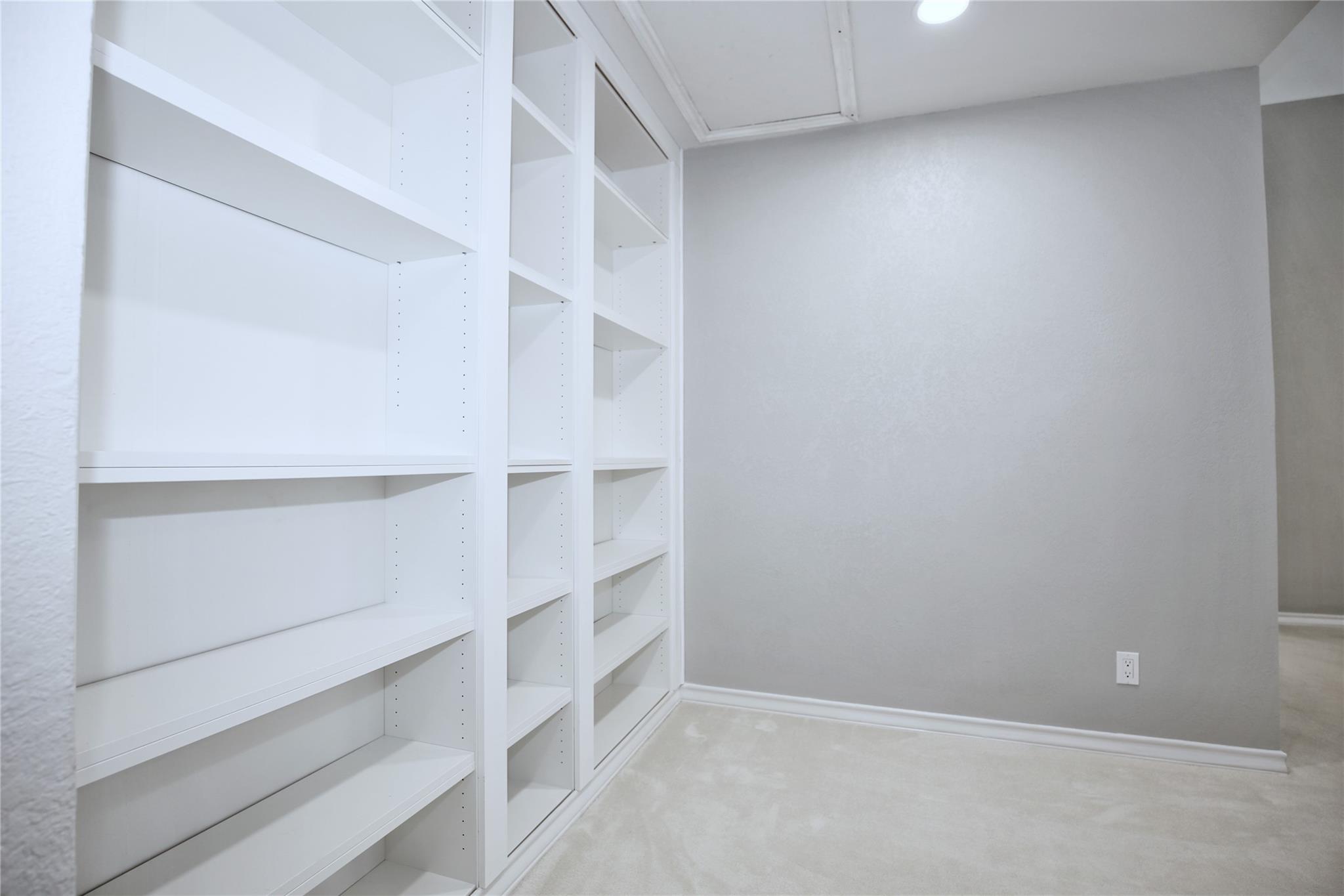 11310 Spicewood Club Dr # 12, Austin, TX 78750