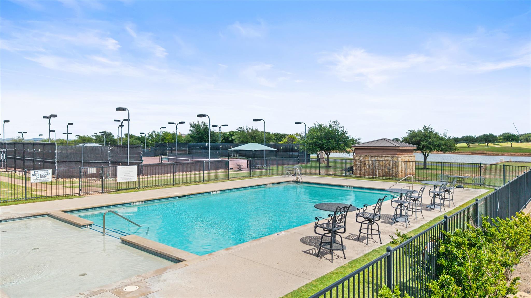 25801 Cliff Cv, Spicewood, TX 78669