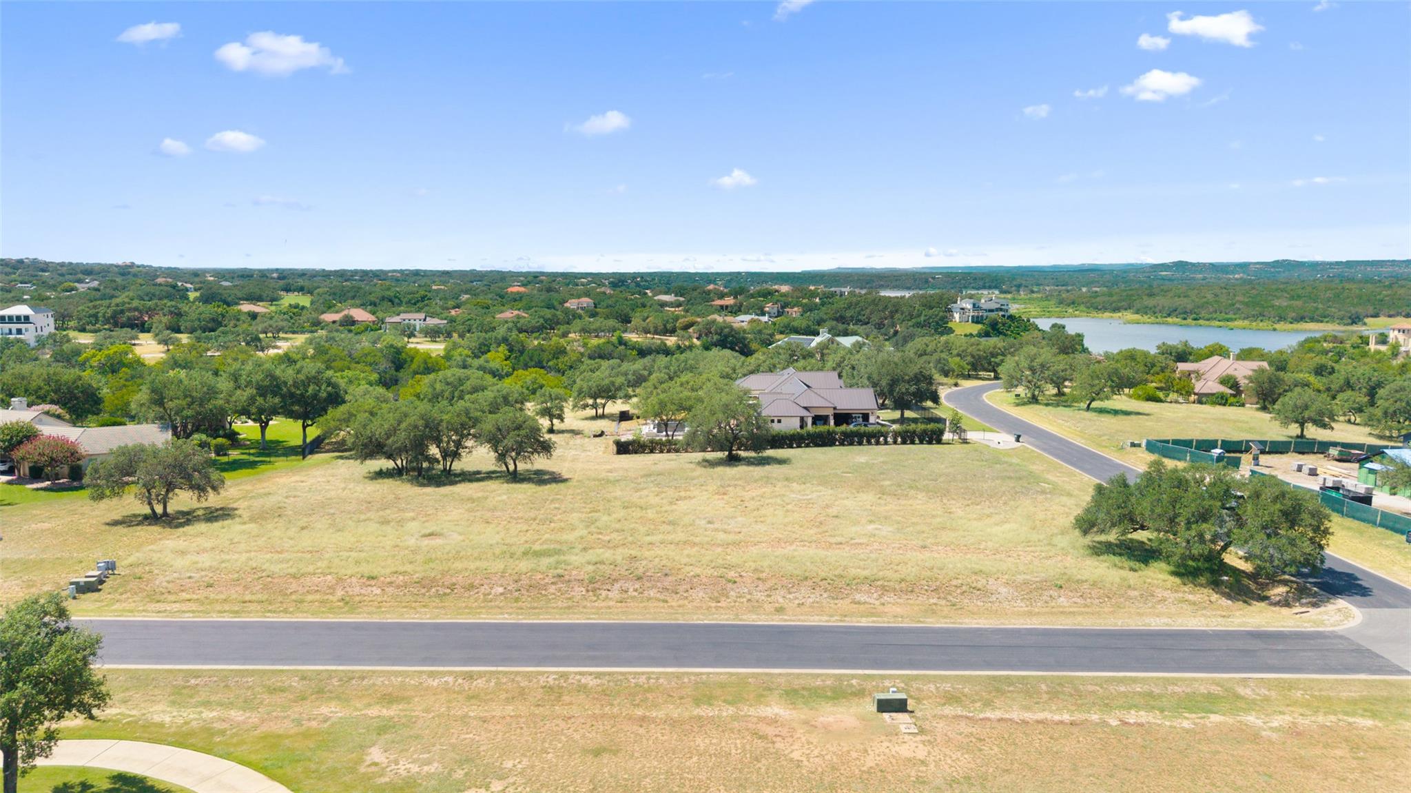 25801 Cliff Cv, Spicewood, TX 78669