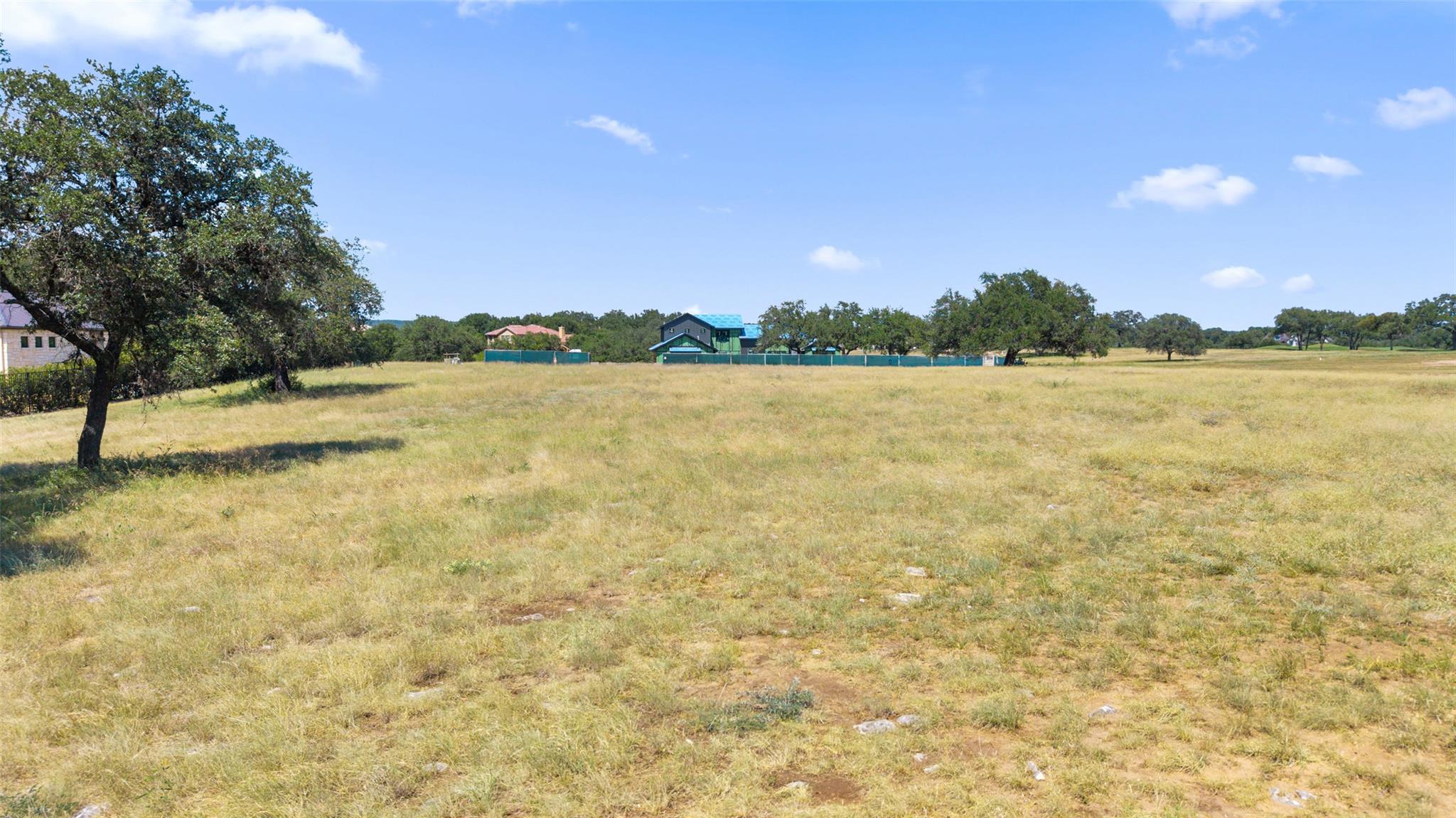25801 Cliff Cv, Spicewood, TX 78669