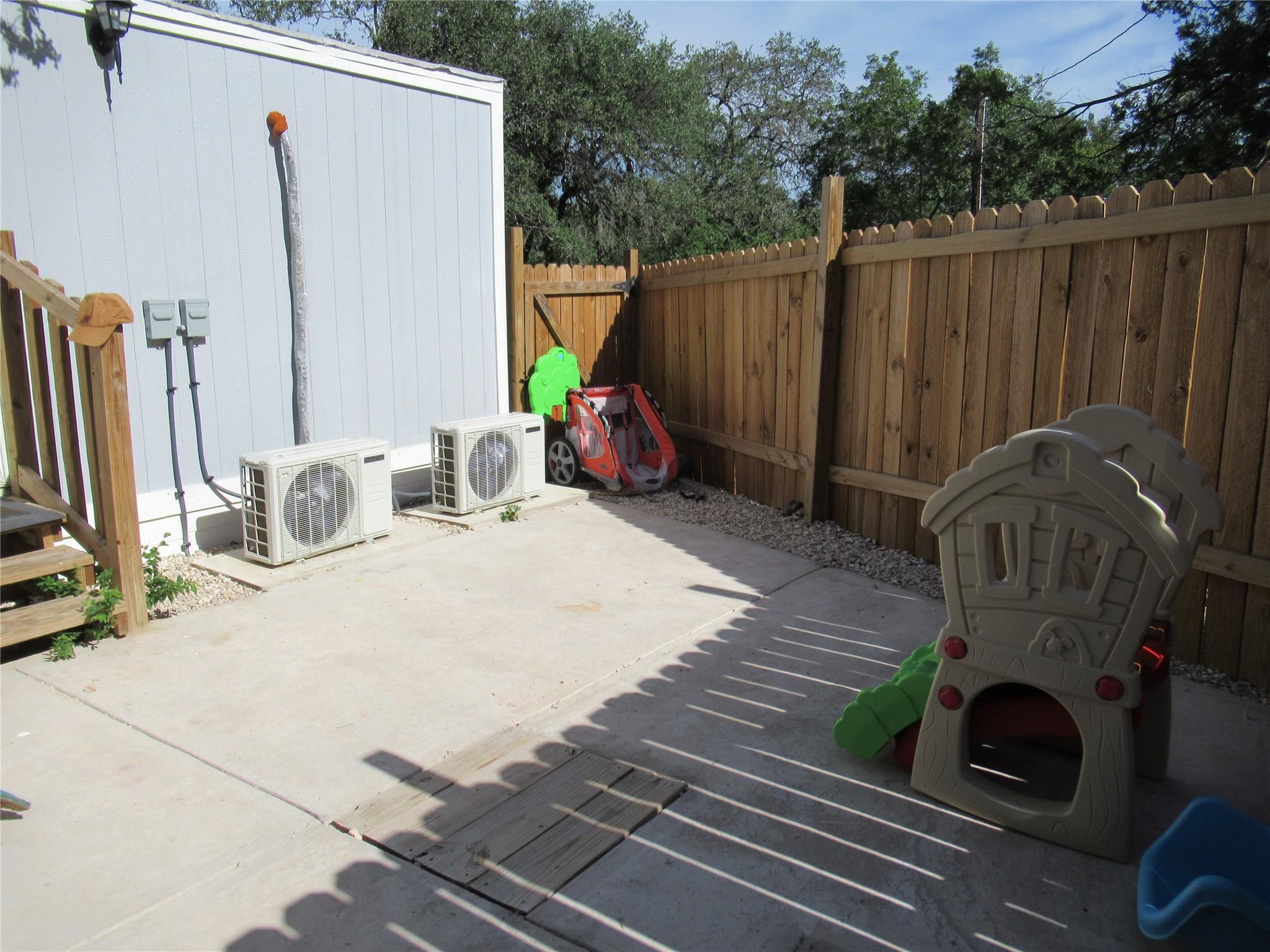 11806 Evergreen St, Jonestown, TX 78645