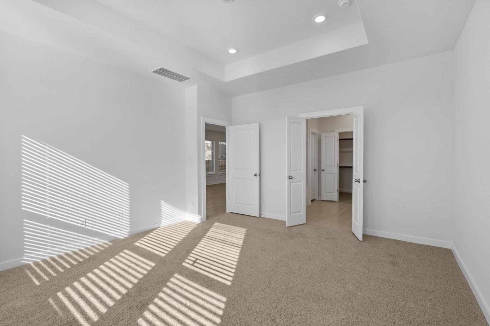 276 Bloomington Loop, Hutto, TX 78634