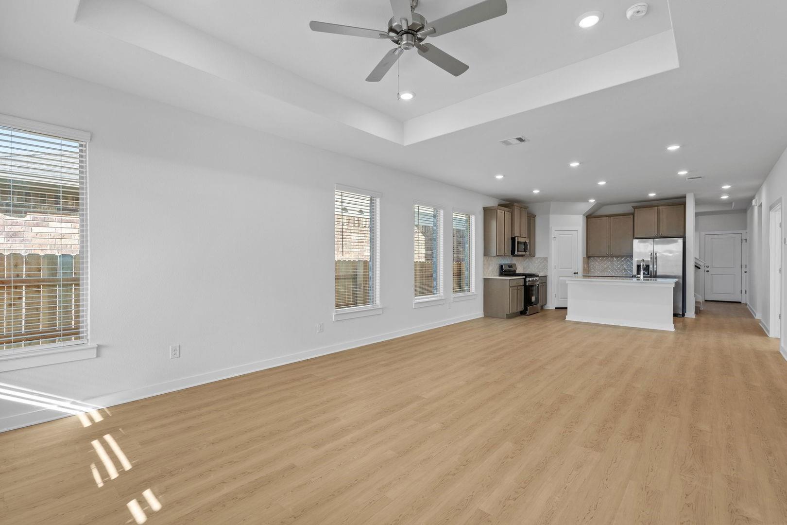 276 Bloomington Loop, Hutto, TX 78634