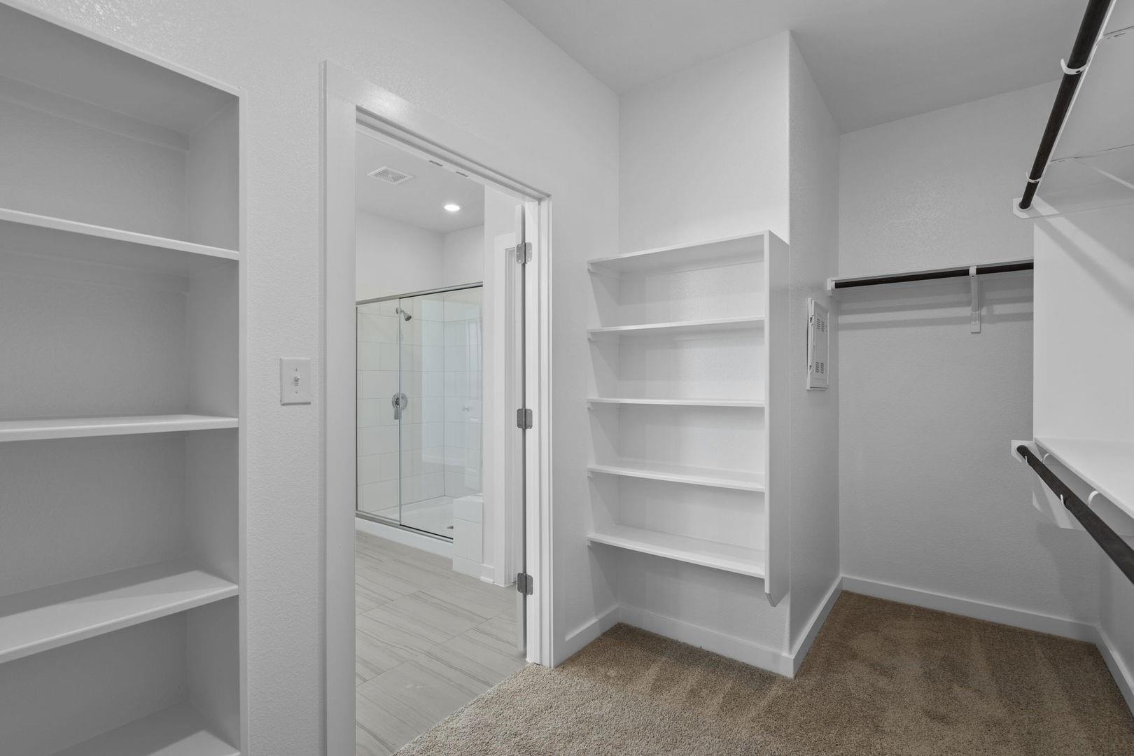 276 Bloomington Loop, Hutto, TX 78634