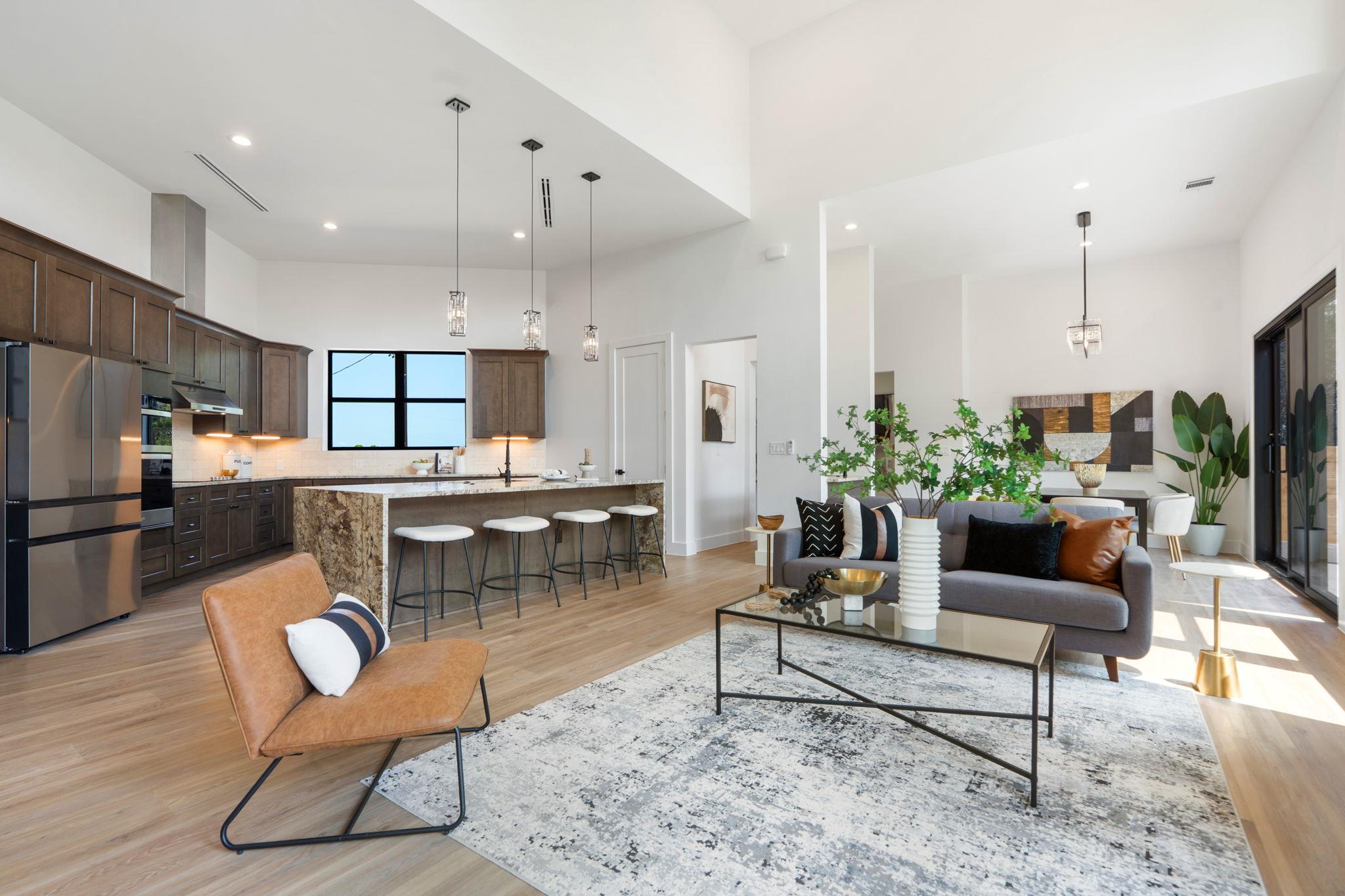 3705 Buckeye Dr, Lago Vista, TX 78645