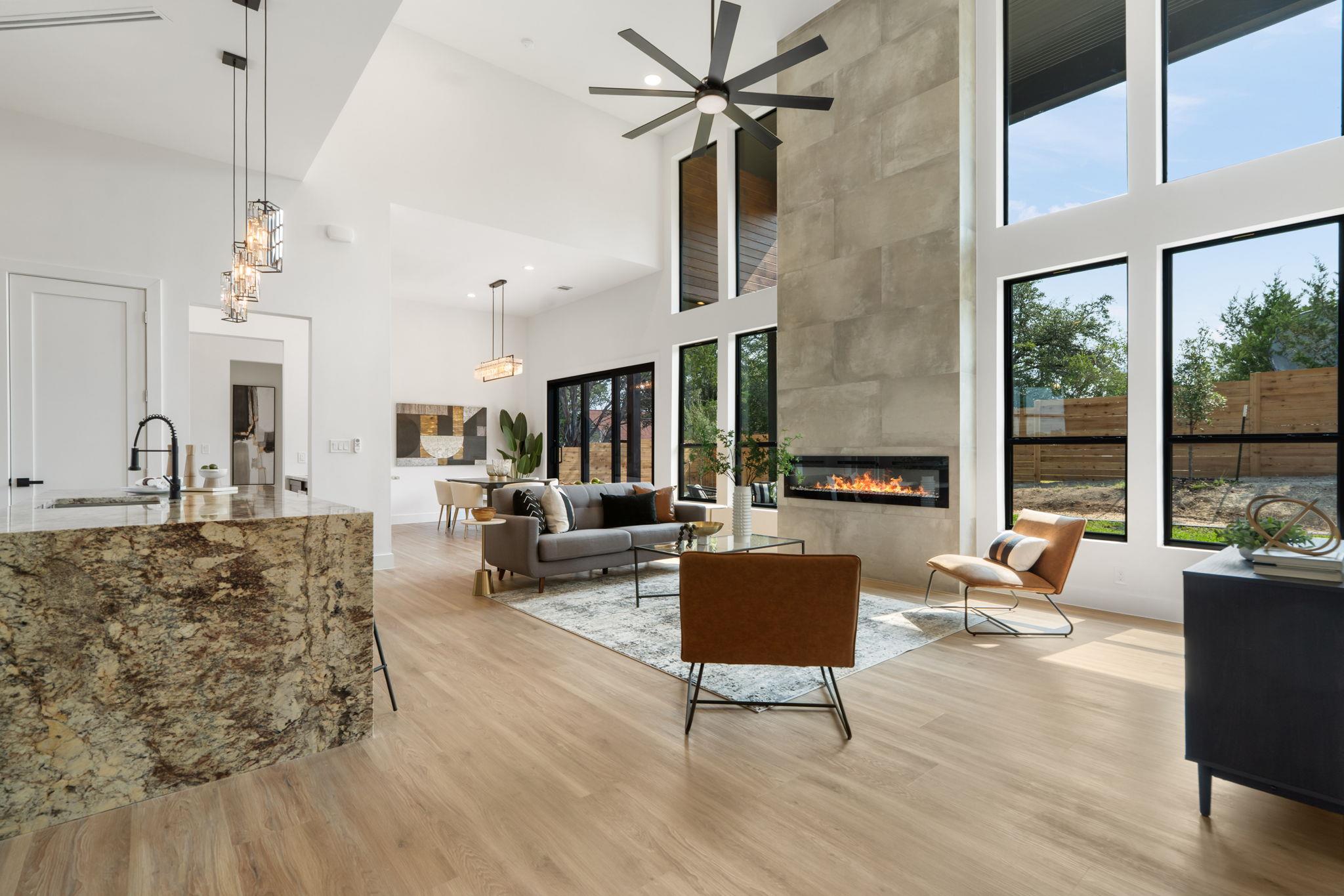 3705 Buckeye Dr, Lago Vista, TX 78645