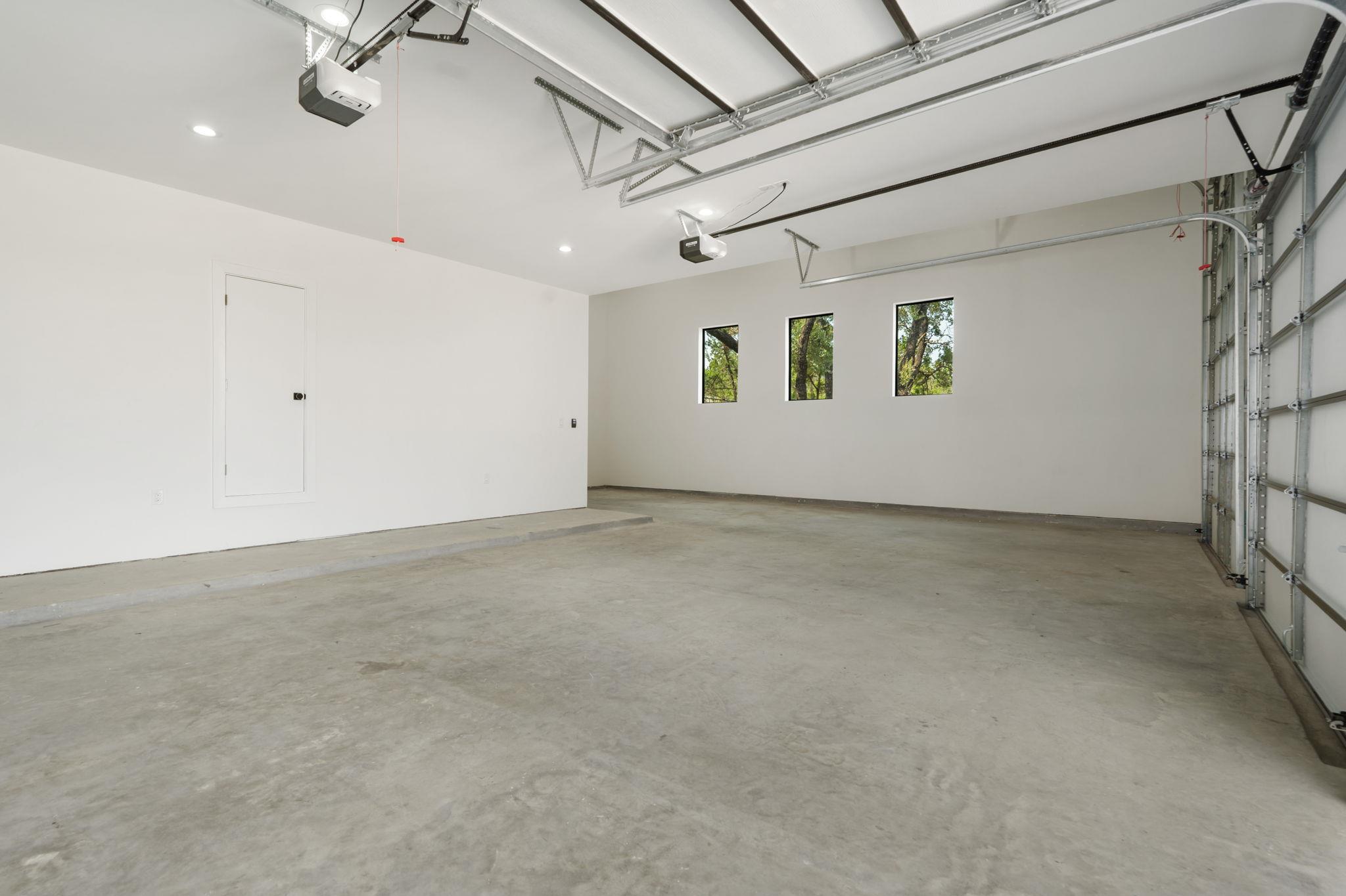 3705 Buckeye Dr, Lago Vista, TX 78645