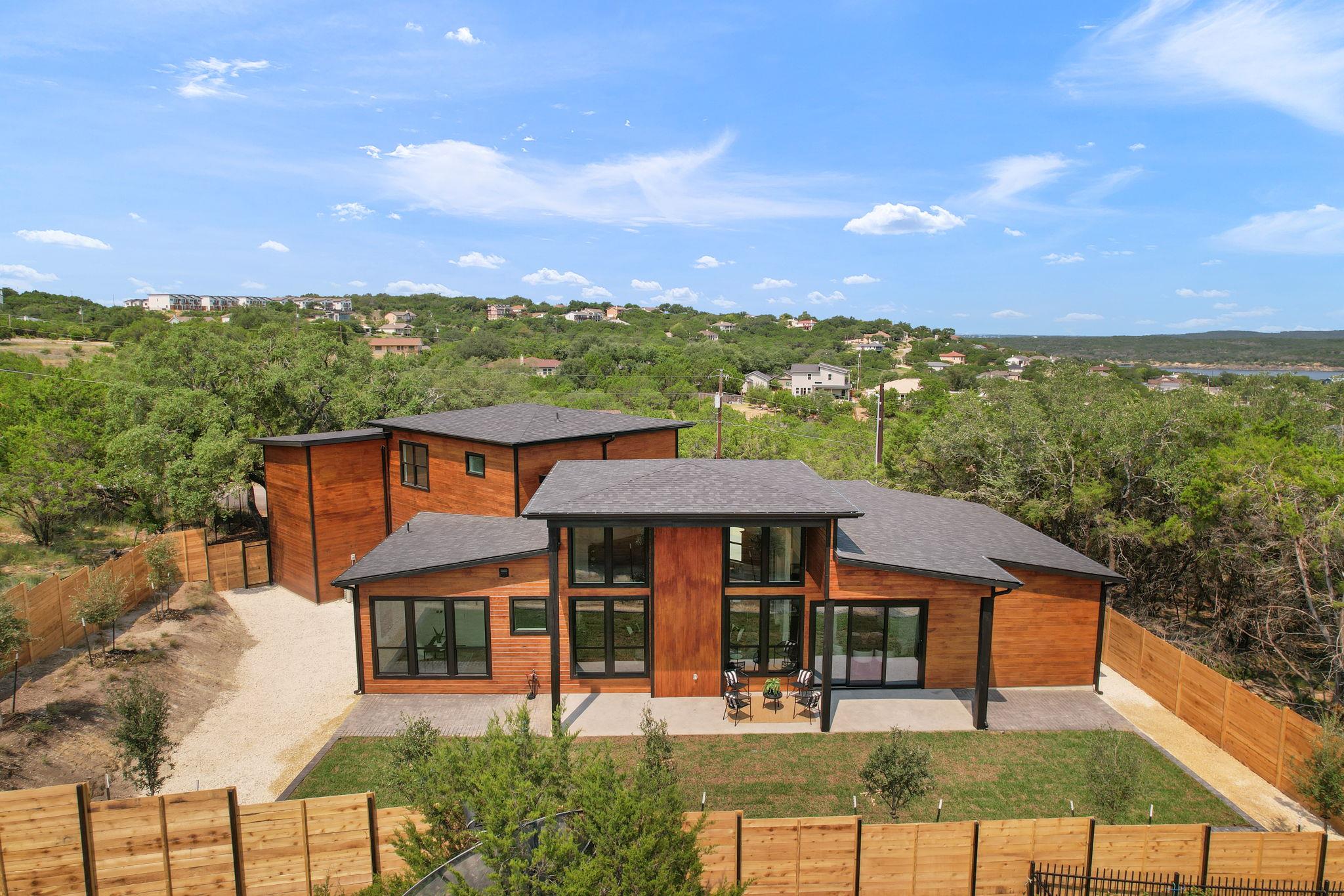 3705 Buckeye Dr, Lago Vista, TX 78645