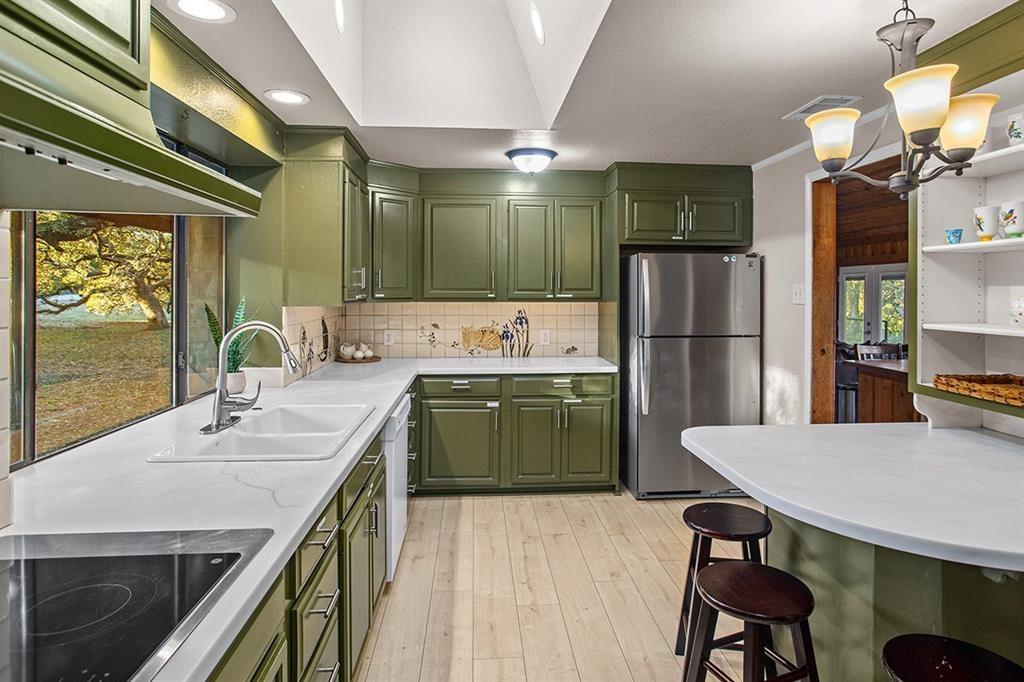 411 Whitetail Ridge Rd, Dripping Springs, TX 78620