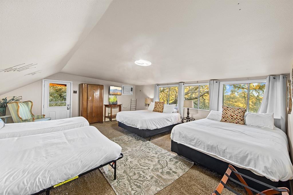 411 Whitetail Ridge Rd, Dripping Springs, TX 78620