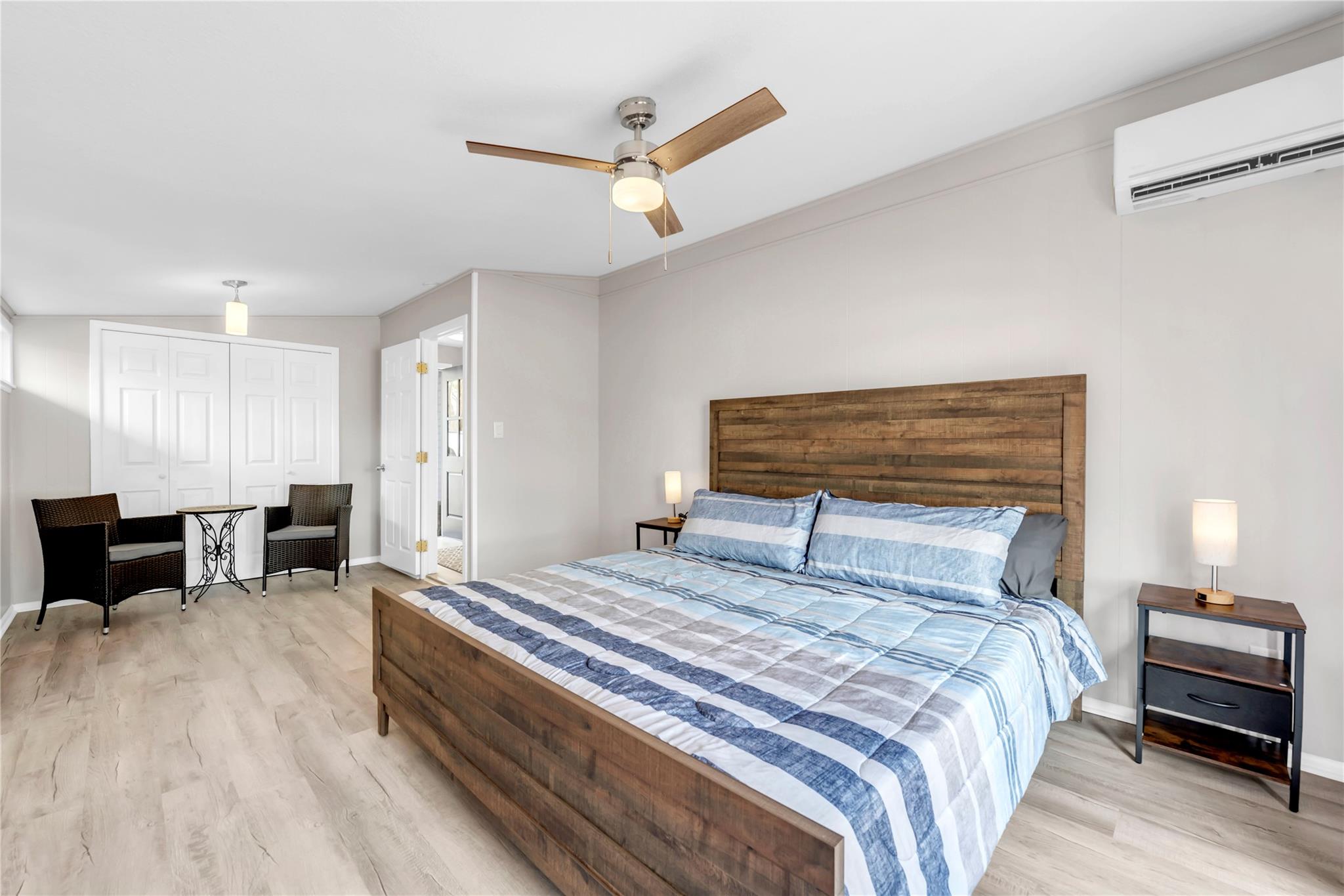 1946 Granite Cove Rd, Kingsland, TX 78639