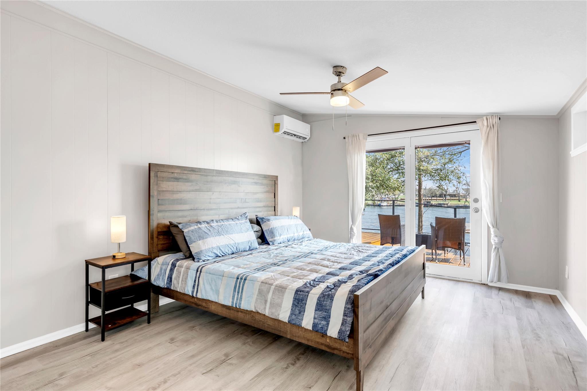 1946 Granite Cove Rd, Kingsland, TX 78639