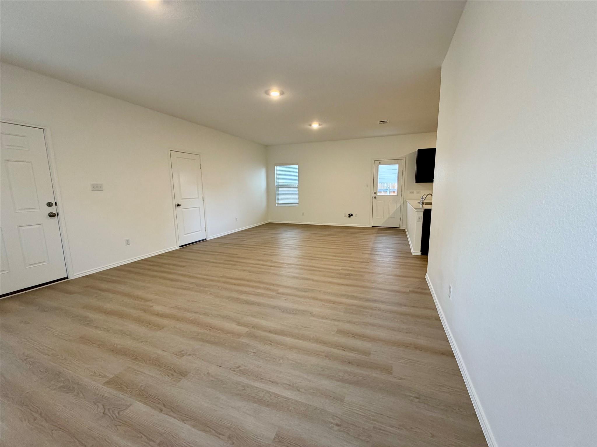 345 The Bad Way, Jarrell, TX 76537