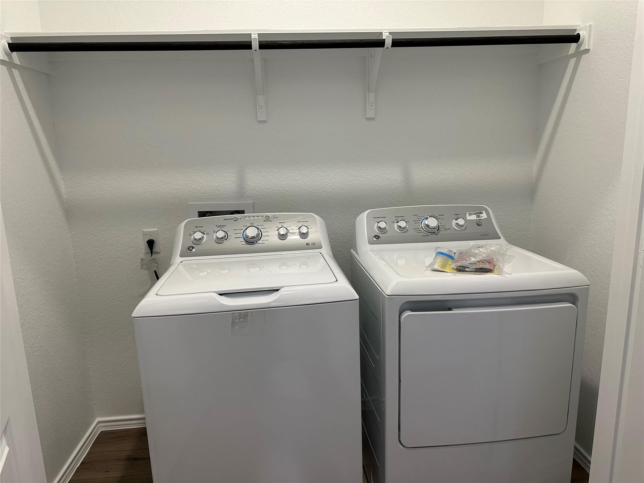 345 The Bad Way, Jarrell, TX 76537