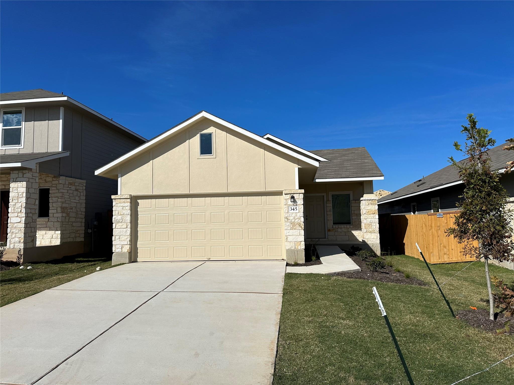 345 The Bad Way, Jarrell, TX 76537