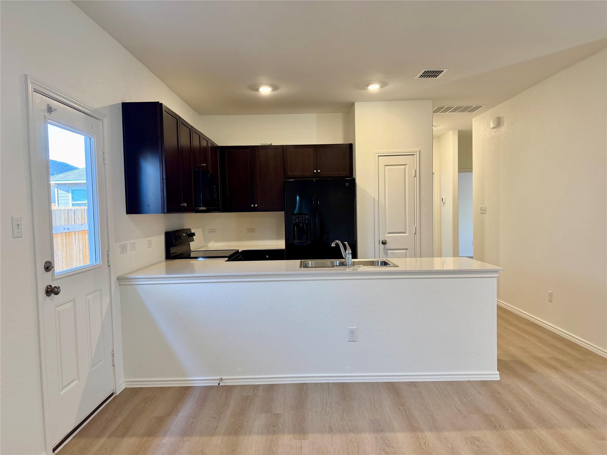 345 The Bad Way, Jarrell, TX 76537