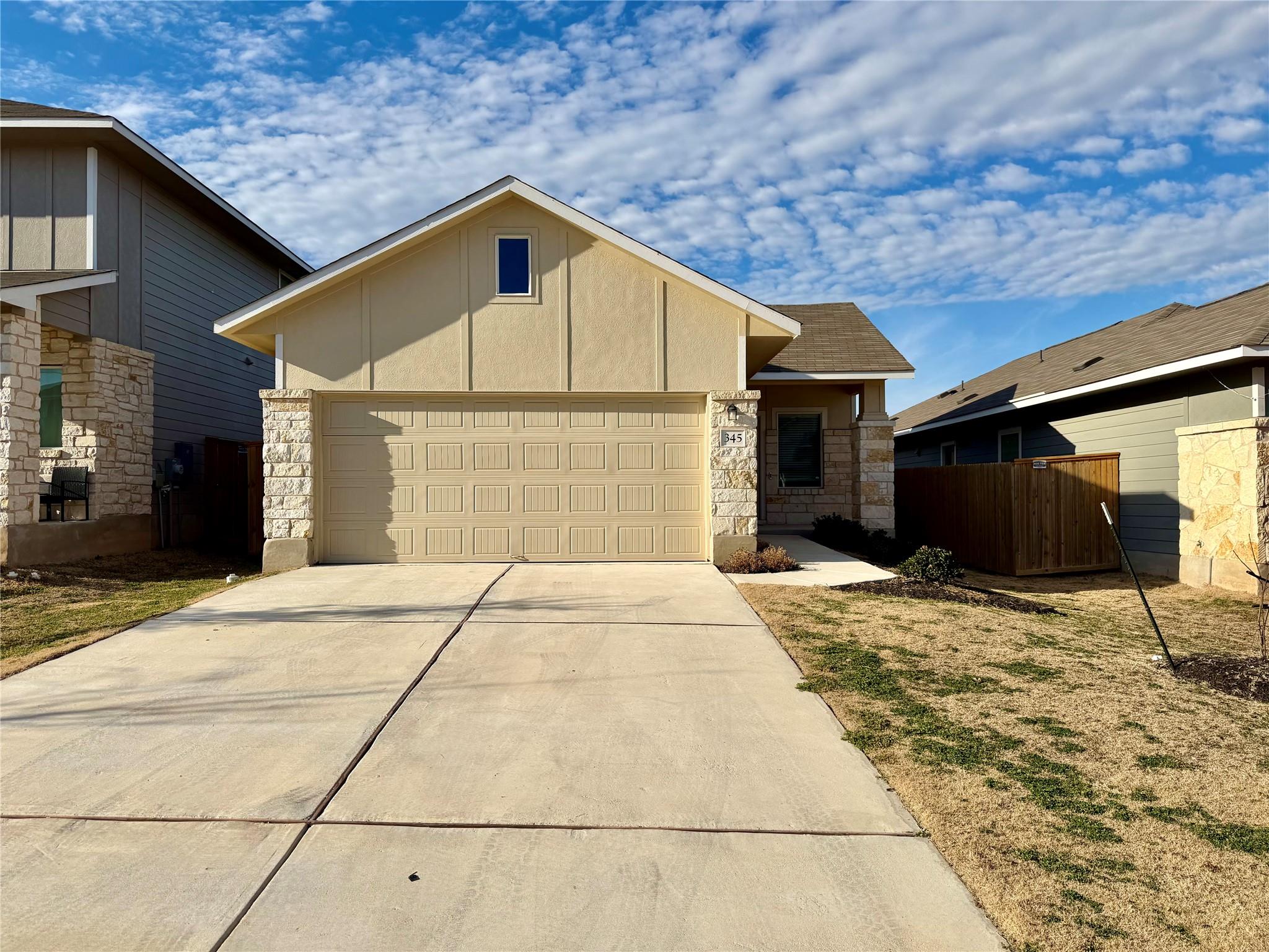 345 The Bad Way, Jarrell, TX 76537