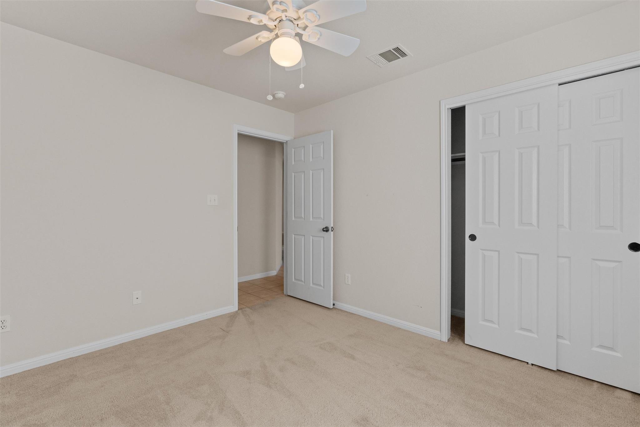 7830 Squirrel Hollow Dr, Georgetown, TX 78628